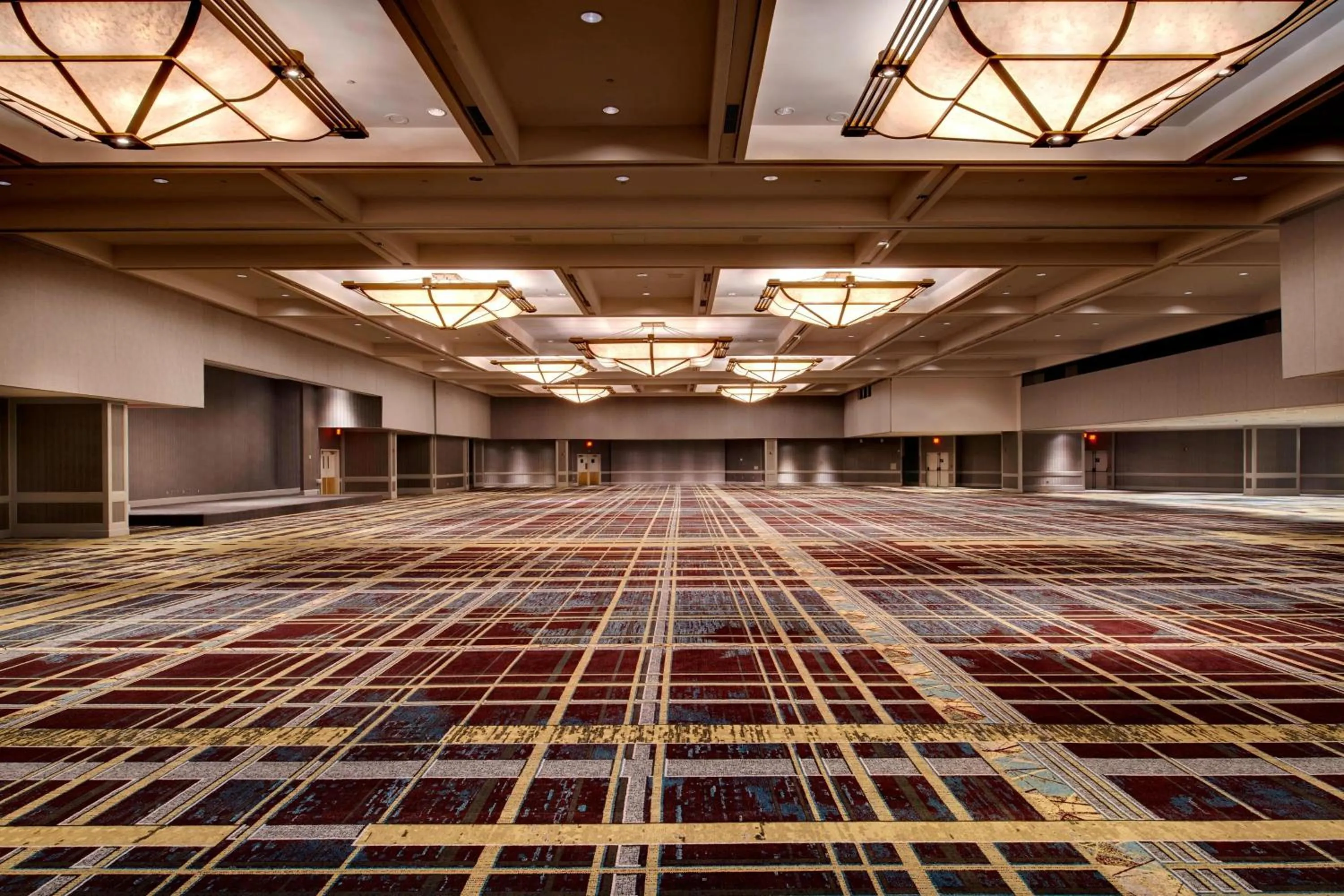 Meeting/conference room in Detroit Marriott at the Renaissance Center