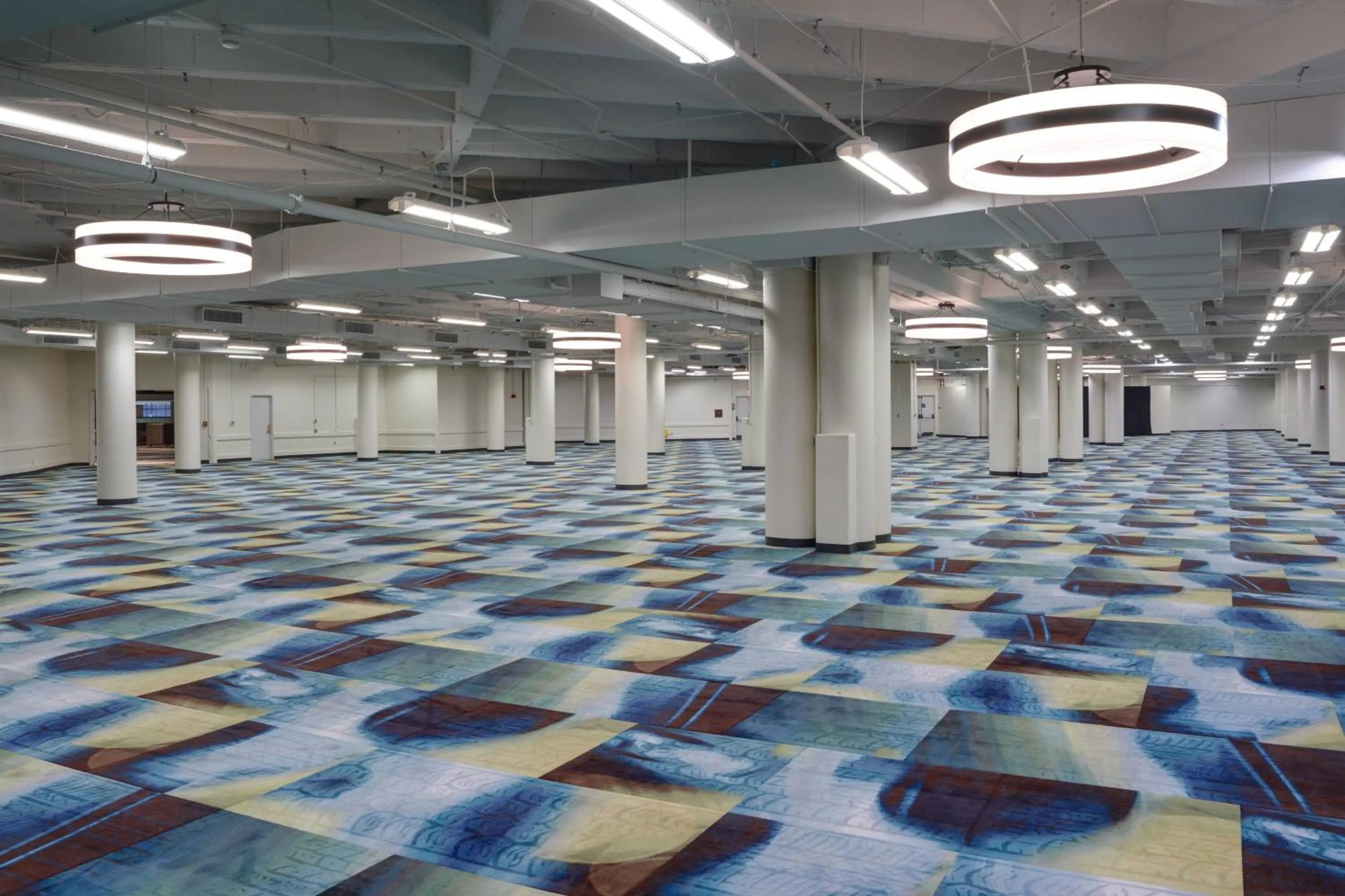 Meeting/conference room in Detroit Marriott at the Renaissance Center