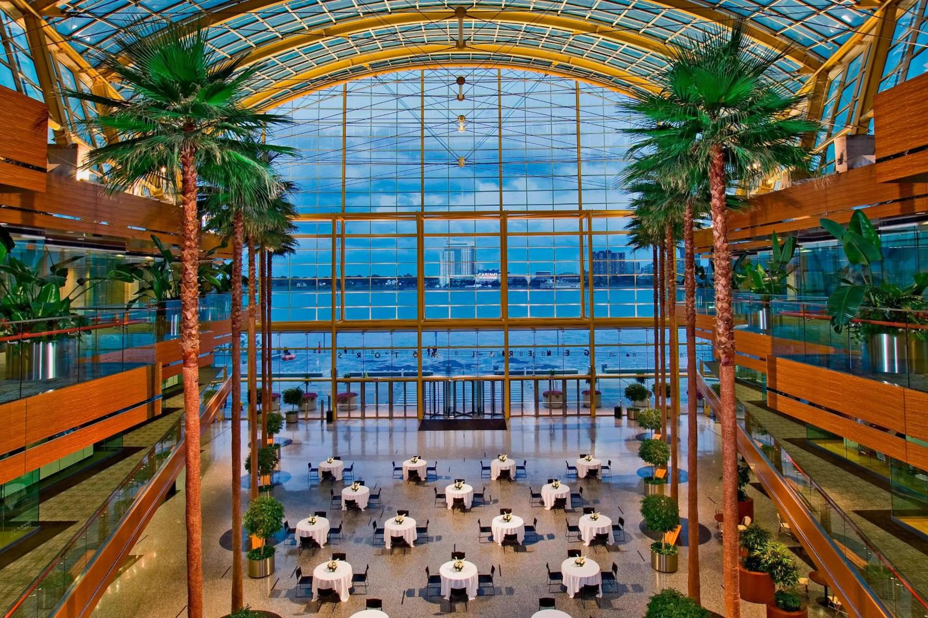 Meeting/conference room in Detroit Marriott at the Renaissance Center