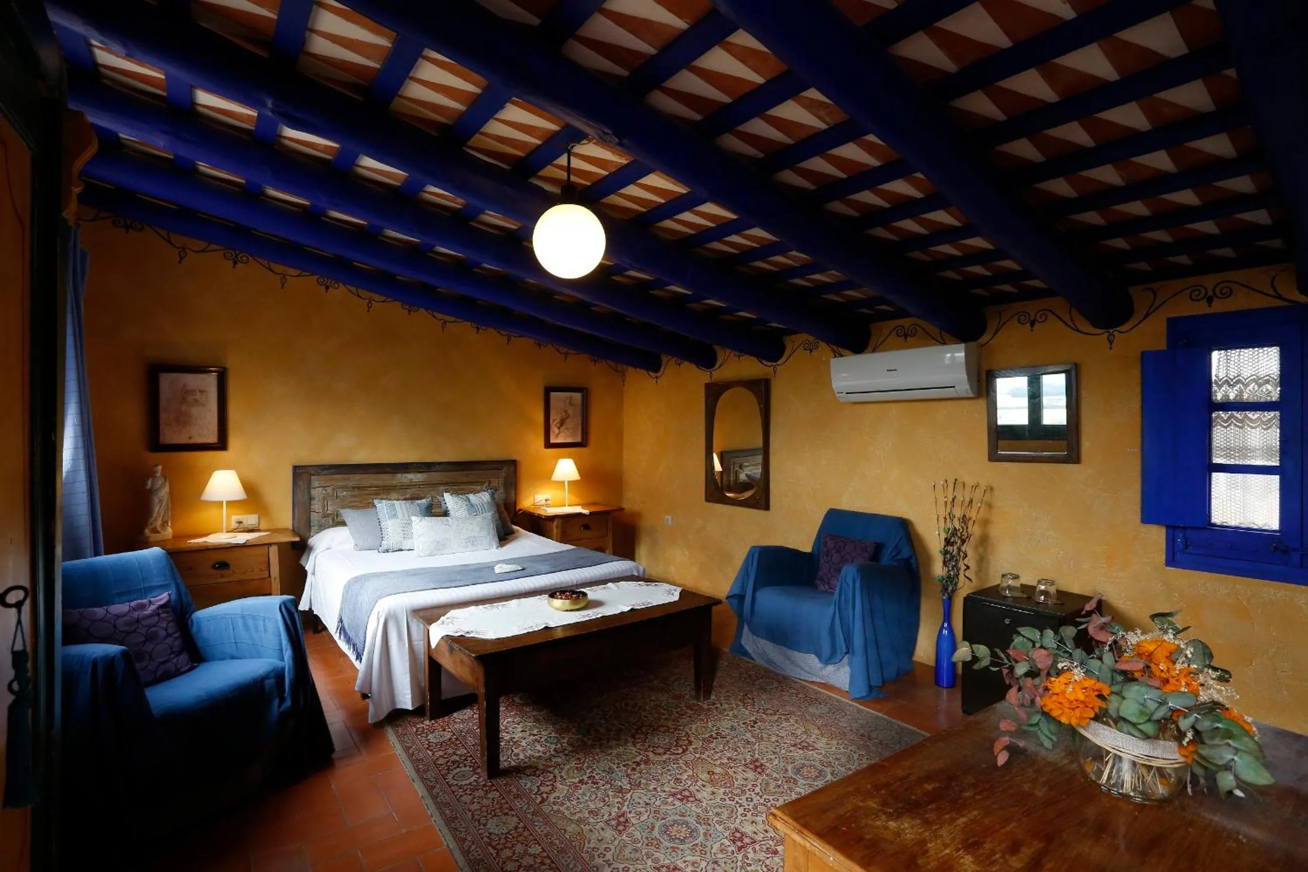 Bed in Hostal Blau