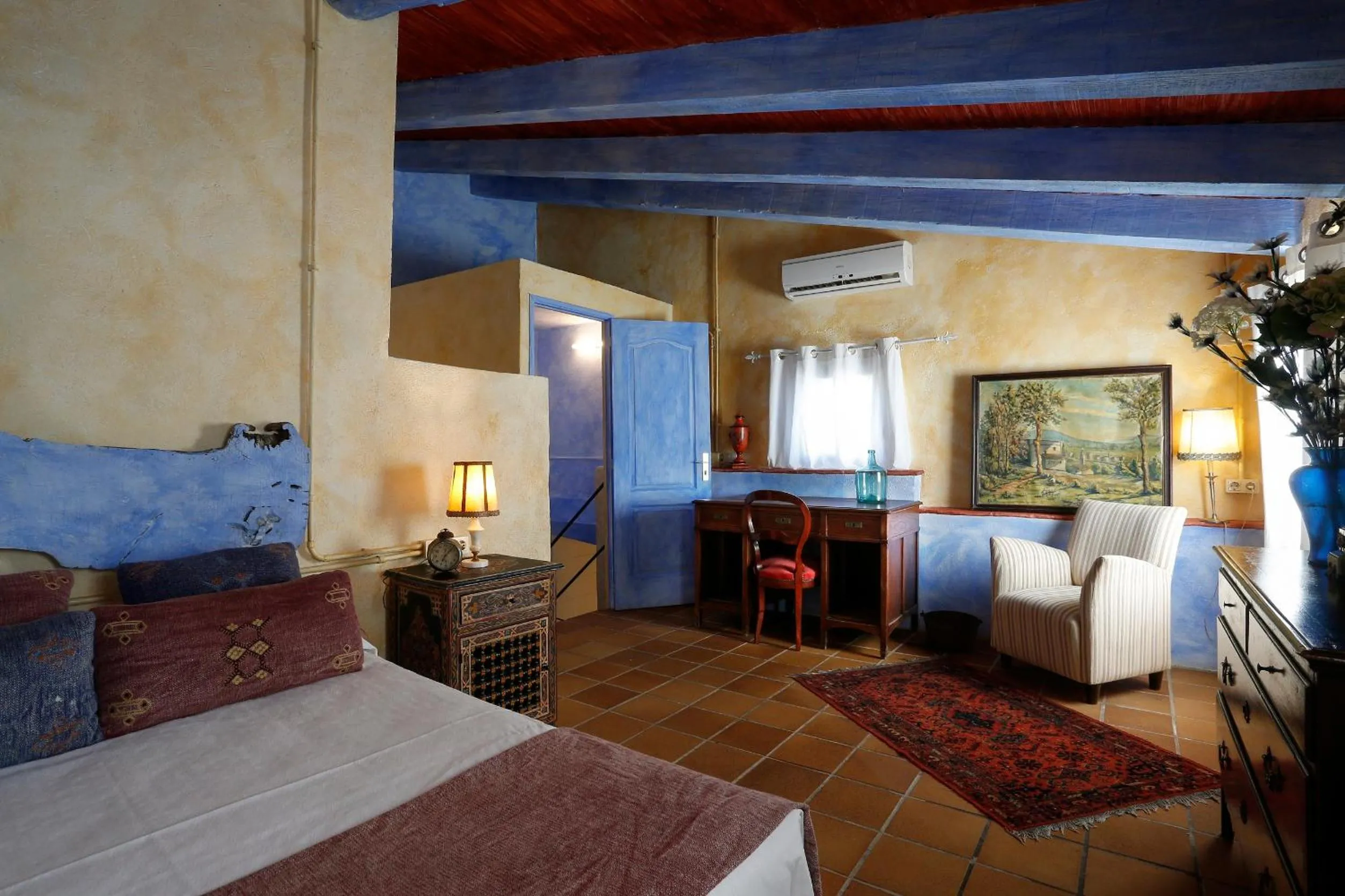 Bed in Hostal Blau