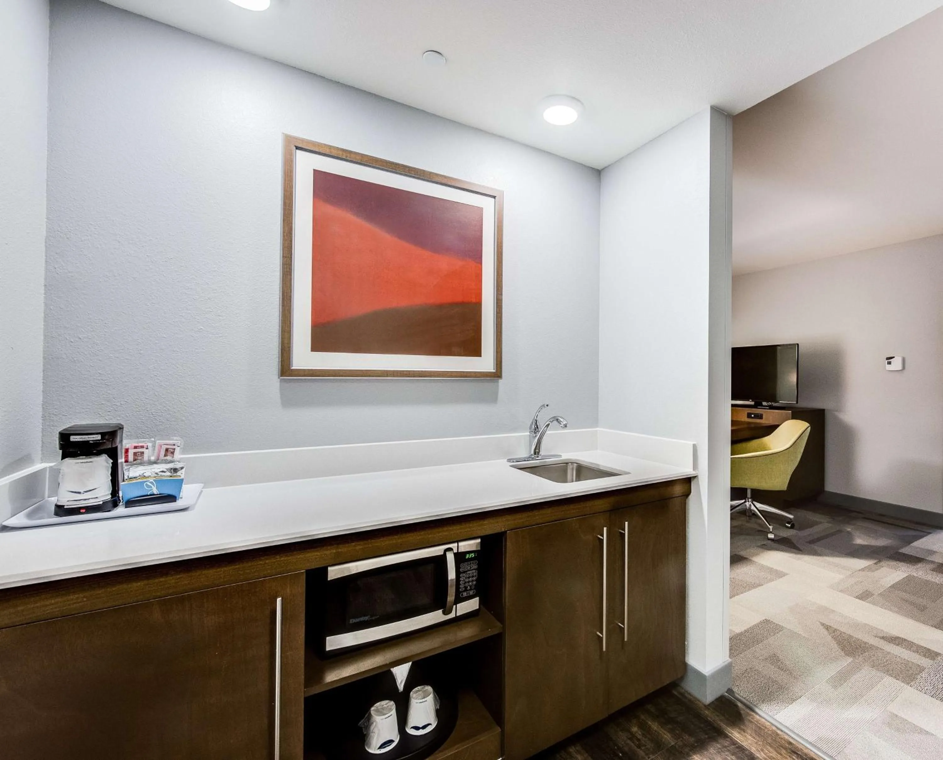 Bedroom in Hampton Inn & Suites Fort Worth Downtown