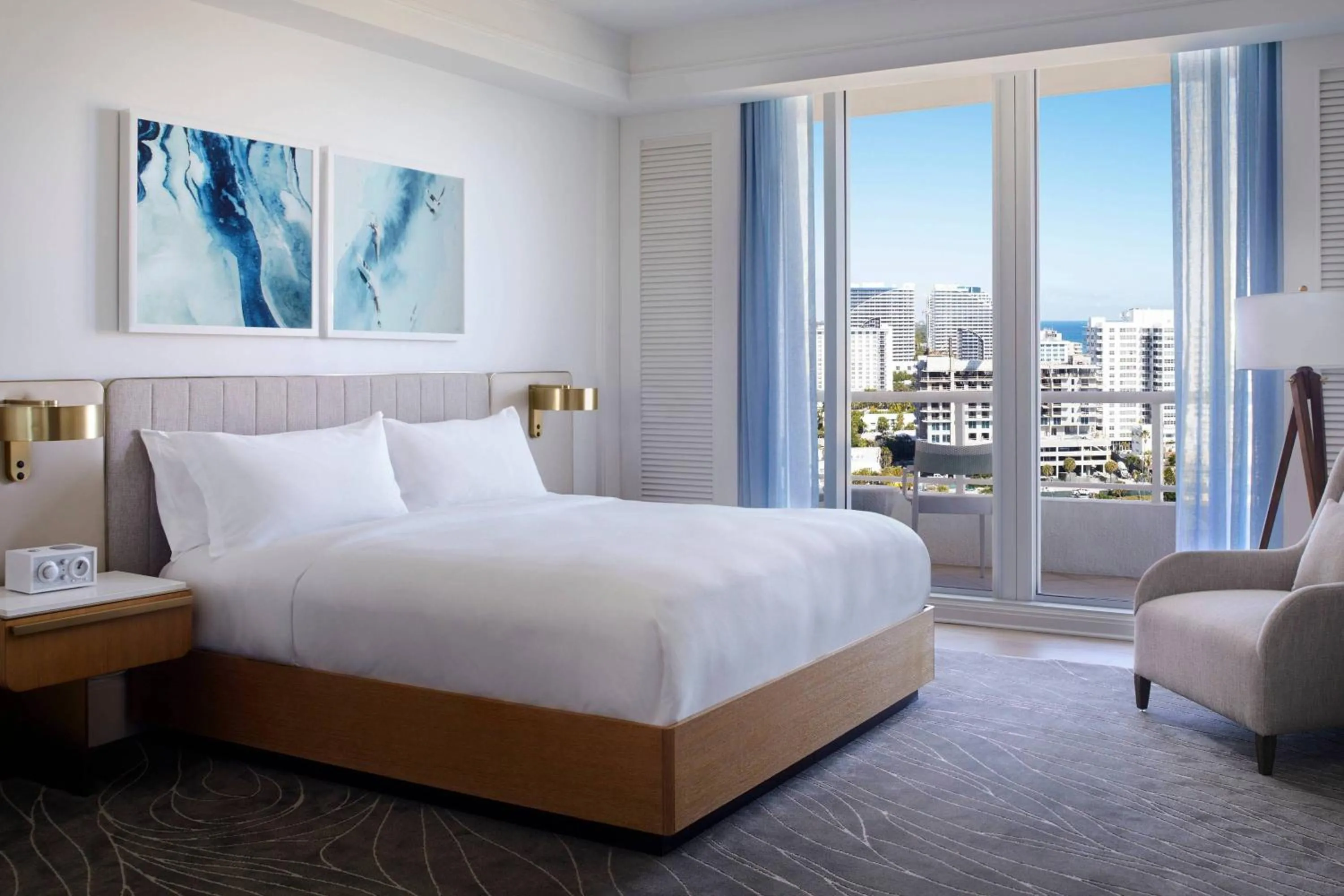 Bedroom, Bed in The Ritz-Carlton, Fort Lauderdale