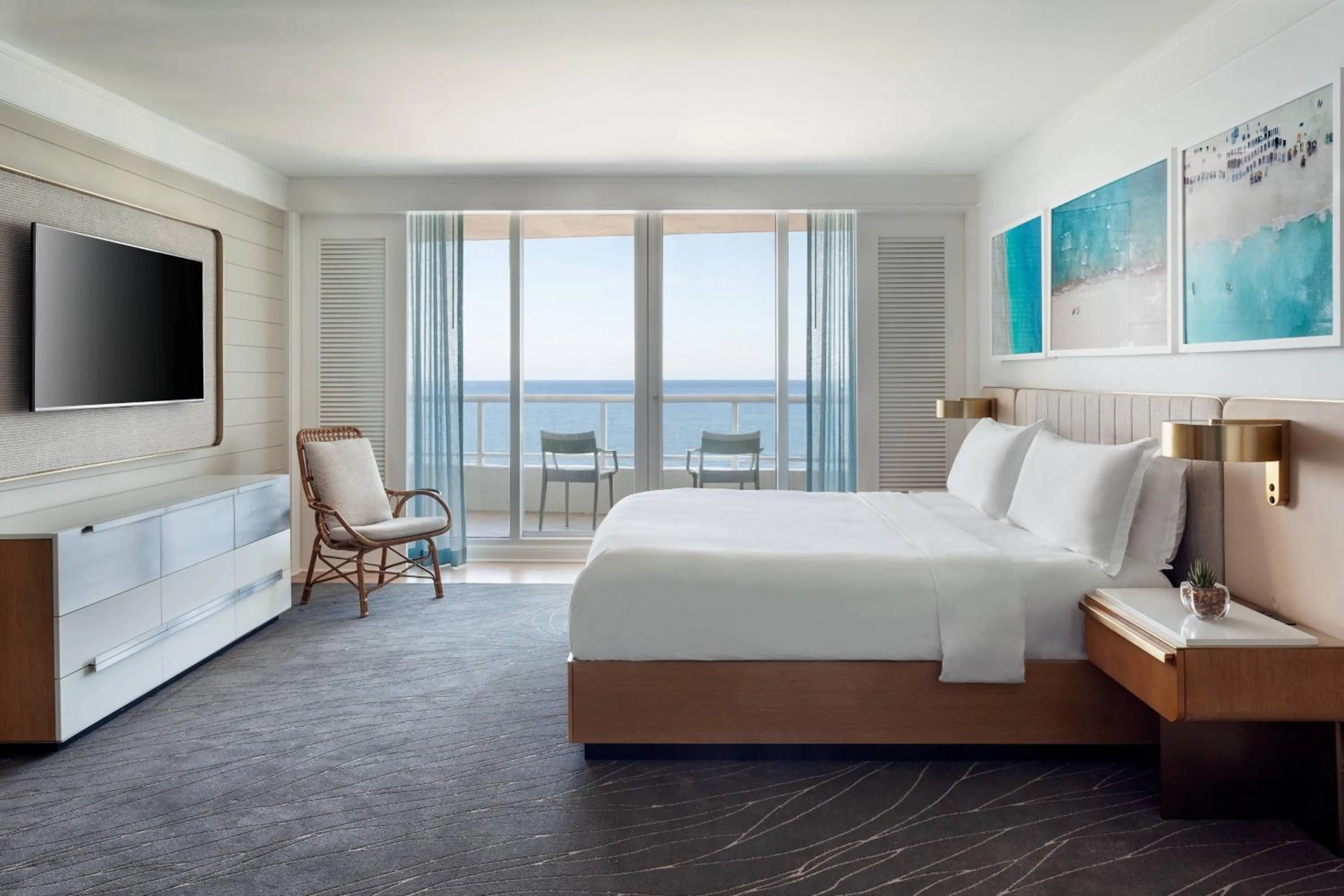 Bedroom, Bed in The Ritz-Carlton, Fort Lauderdale