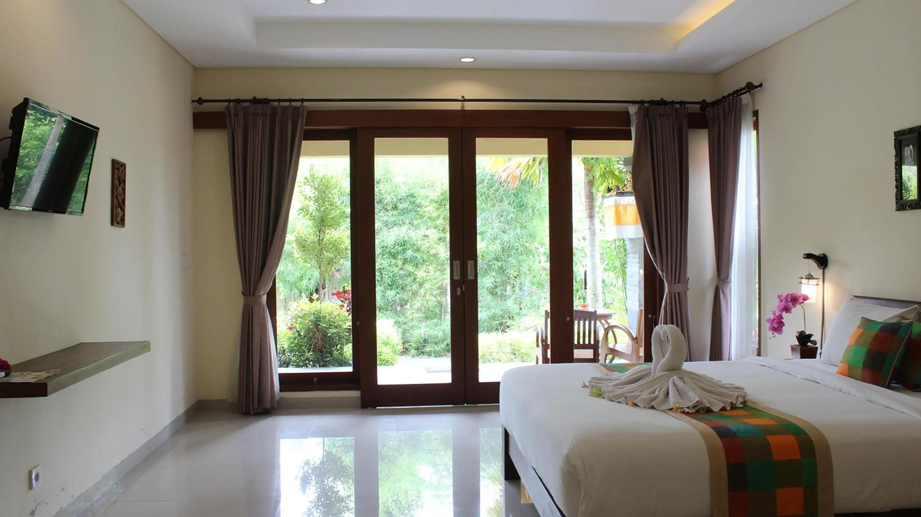 Deluxe Double Villa with Ricefield View in Darra Ria Villa Ubud