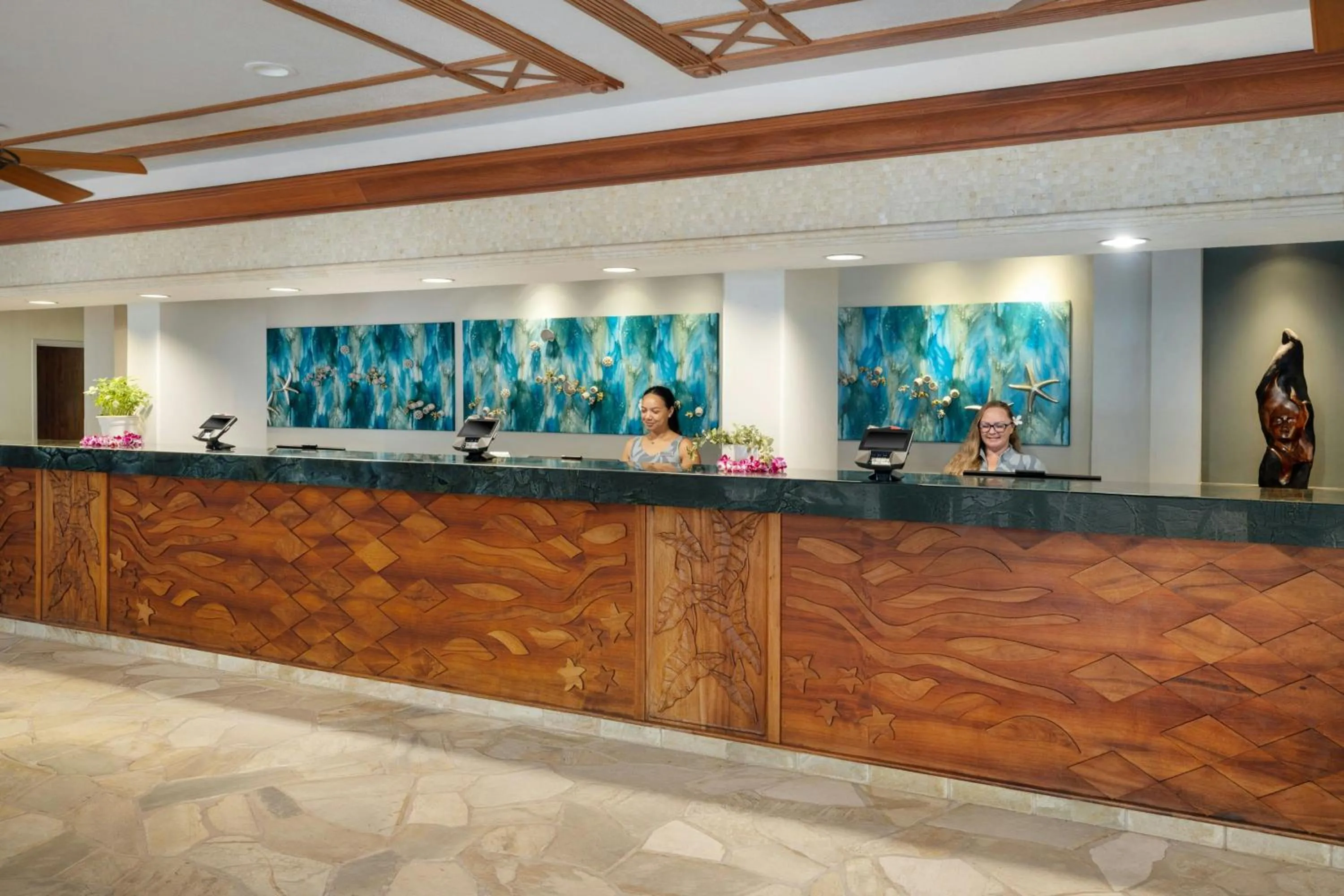 Lobby or reception in Marriott's Maui Ocean Club - Molokai, Maui & Lanai Towers