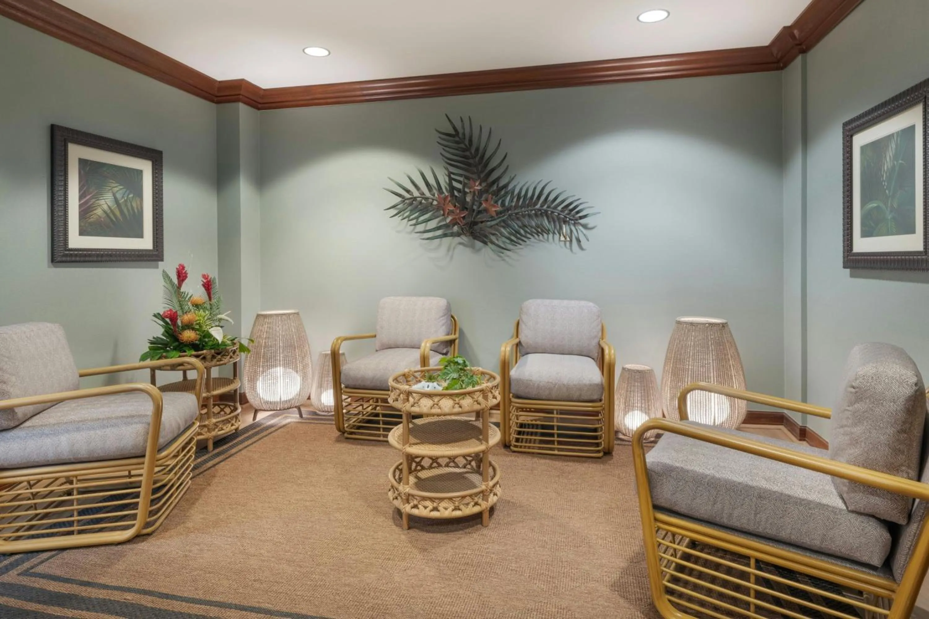 Lounge or bar in Marriott's Maui Ocean Club - Molokai, Maui & Lanai Towers