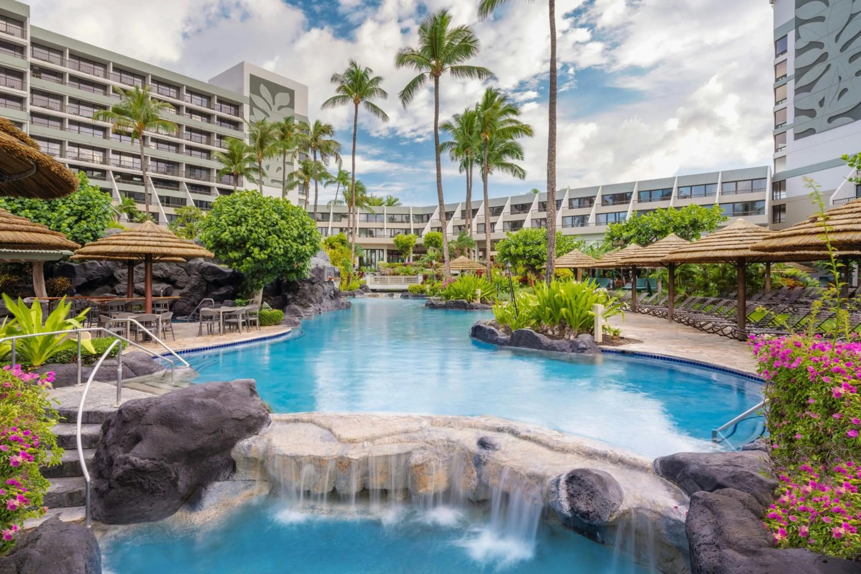 Property building in Marriott's Maui Ocean Club - Molokai, Maui & Lanai Towers