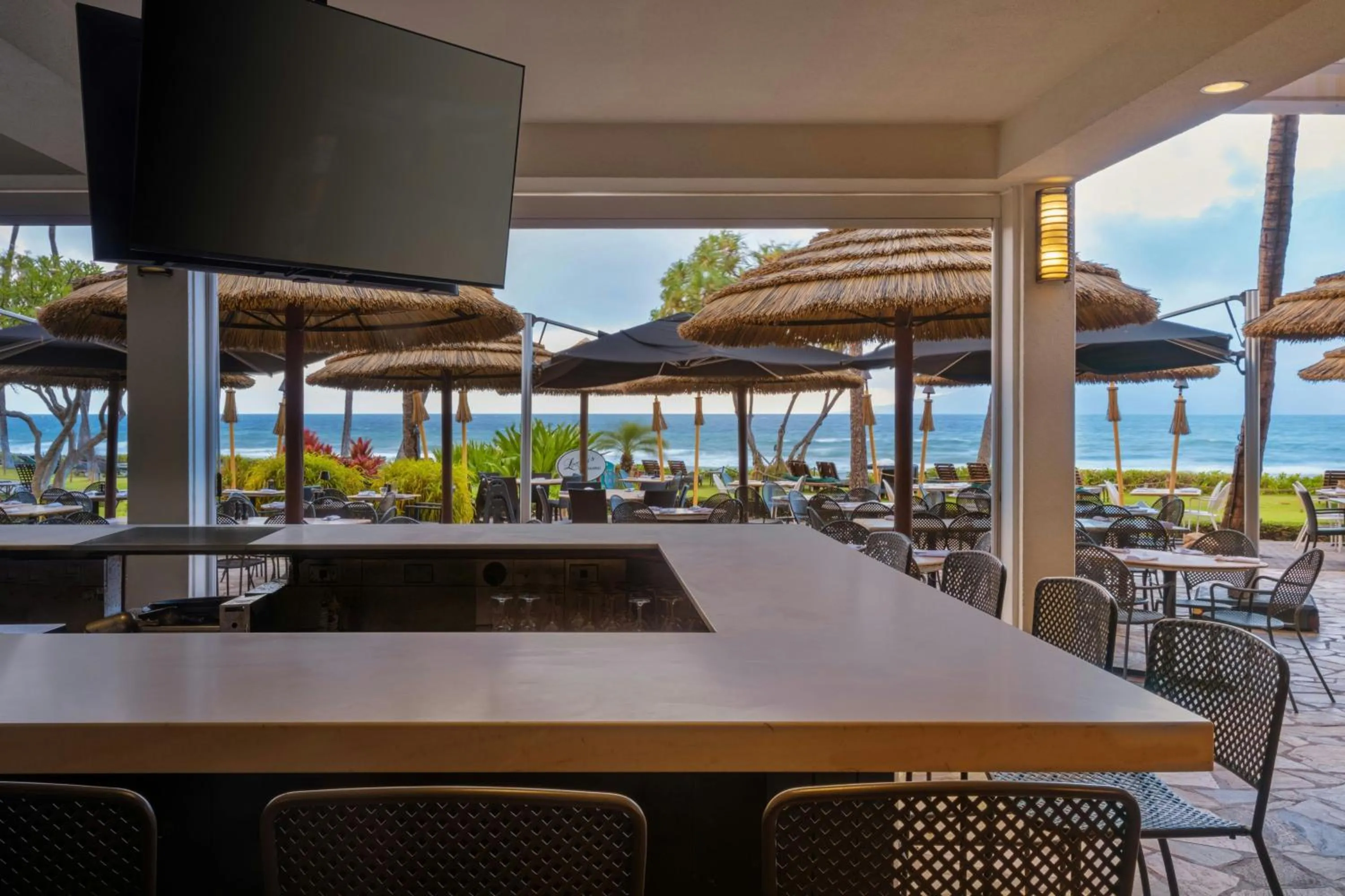 Restaurant/places to eat in Marriott's Maui Ocean Club - Molokai, Maui & Lanai Towers
