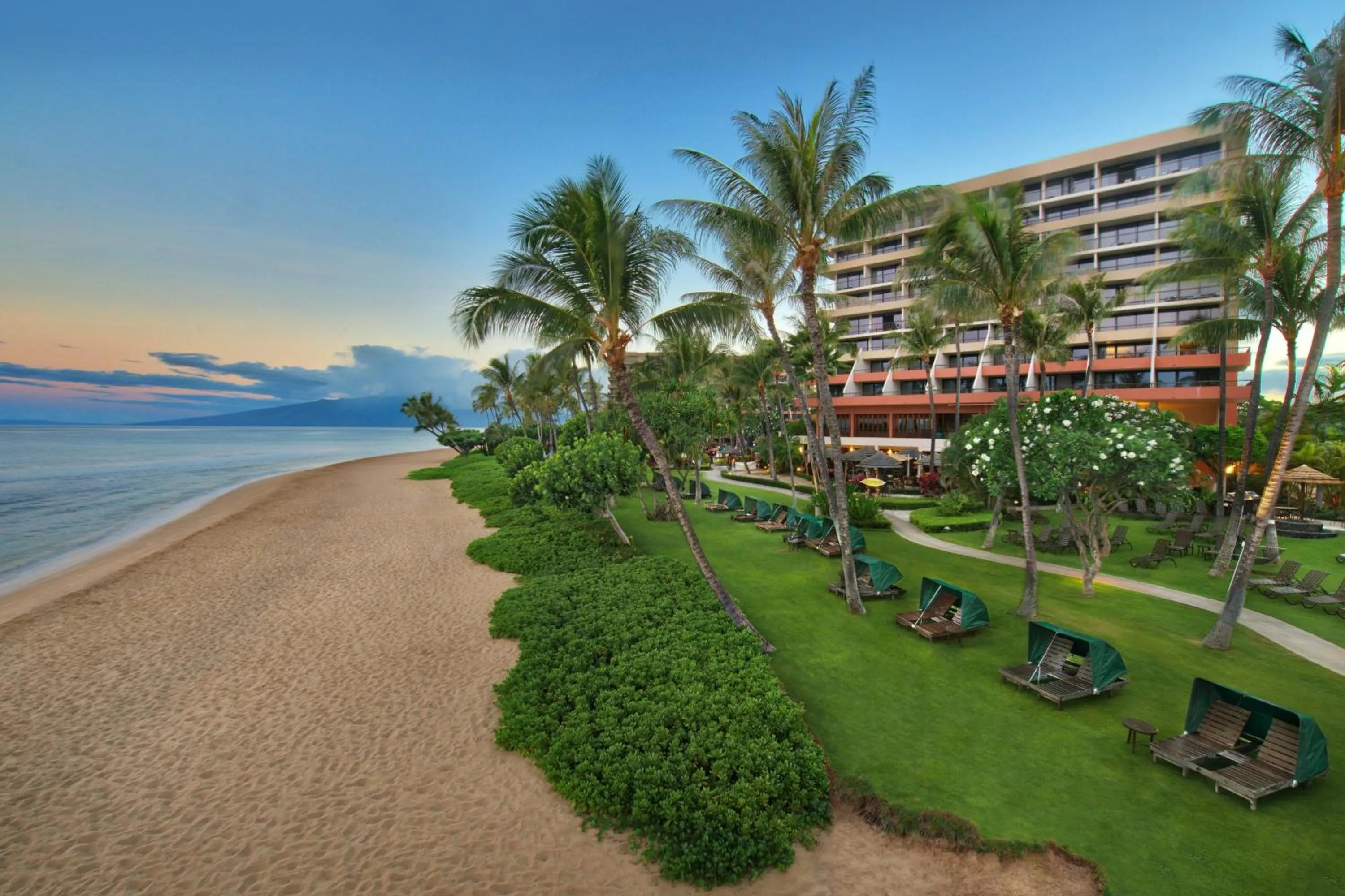 Property building in Marriott's Maui Ocean Club - Molokai, Maui & Lanai Towers