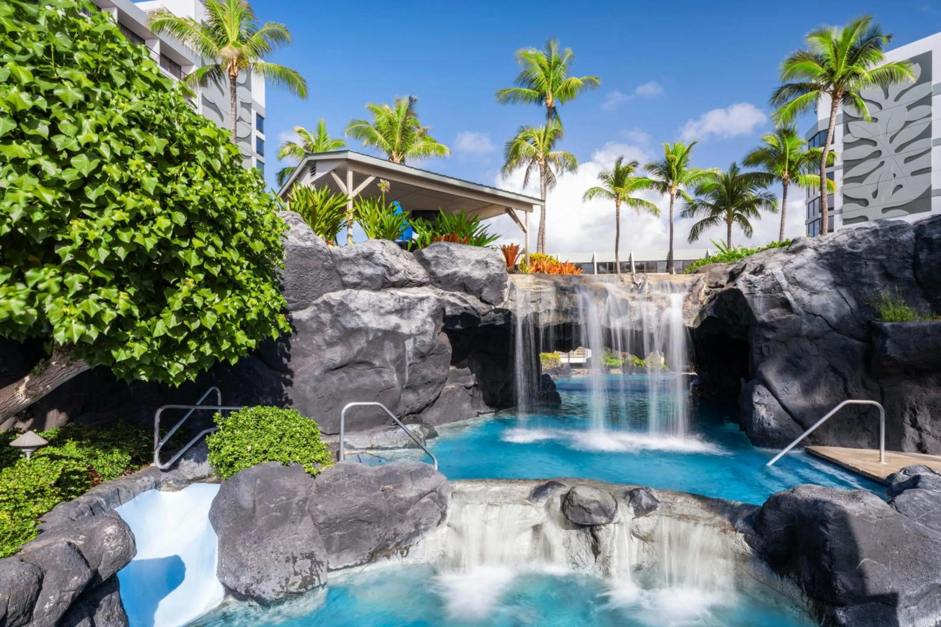 Swimming pool in Marriott's Maui Ocean Club - Molokai, Maui & Lanai Towers