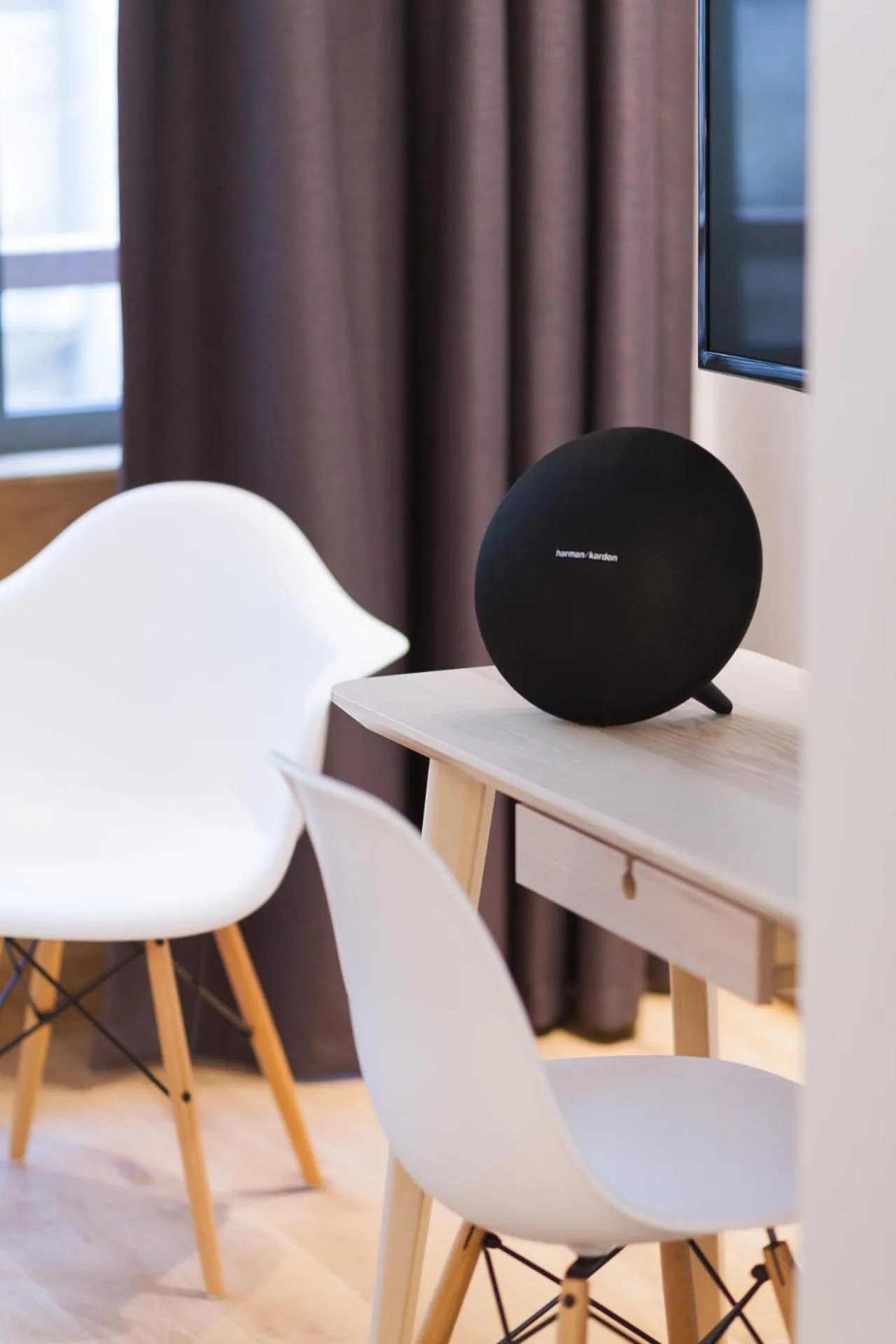 TV and multimedia in Studio luxe hyper centre piscine