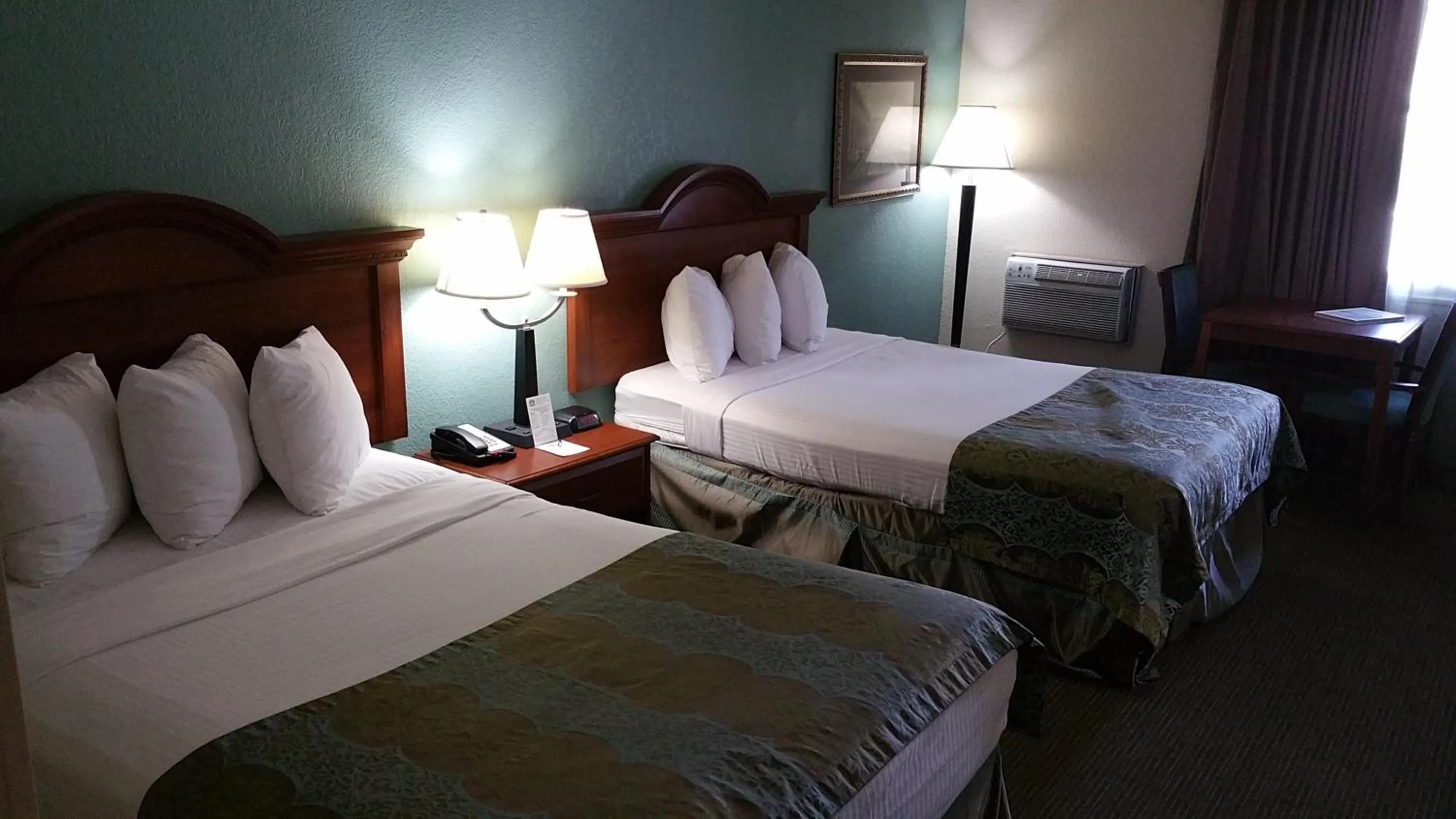 Bedroom in Baymont by Wyndham Sarasota