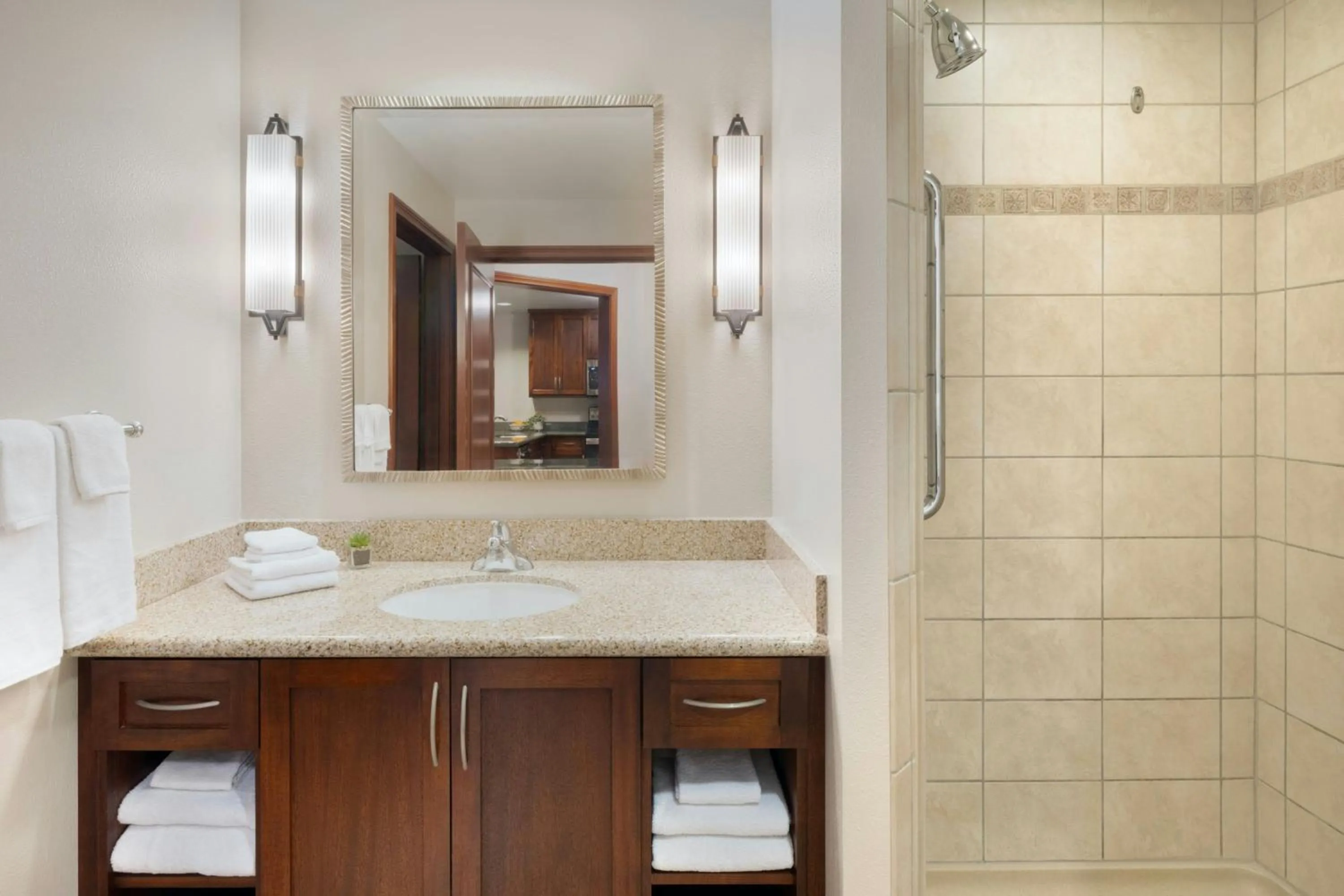 Bathroom in Marriott's Maui Ocean Club - Lahaina & Napili Towers