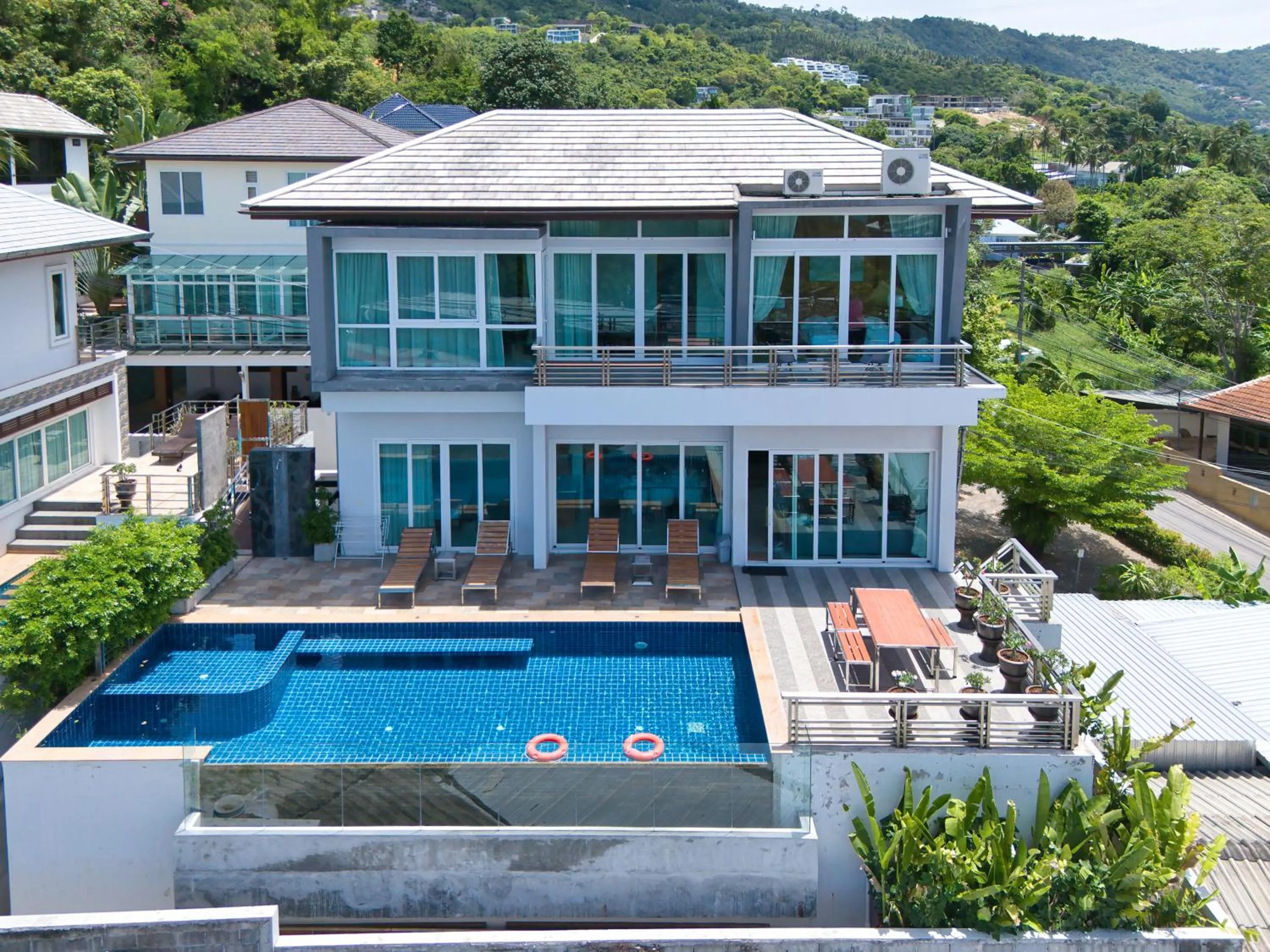 Property building in Surisa Seaview Pool Villas