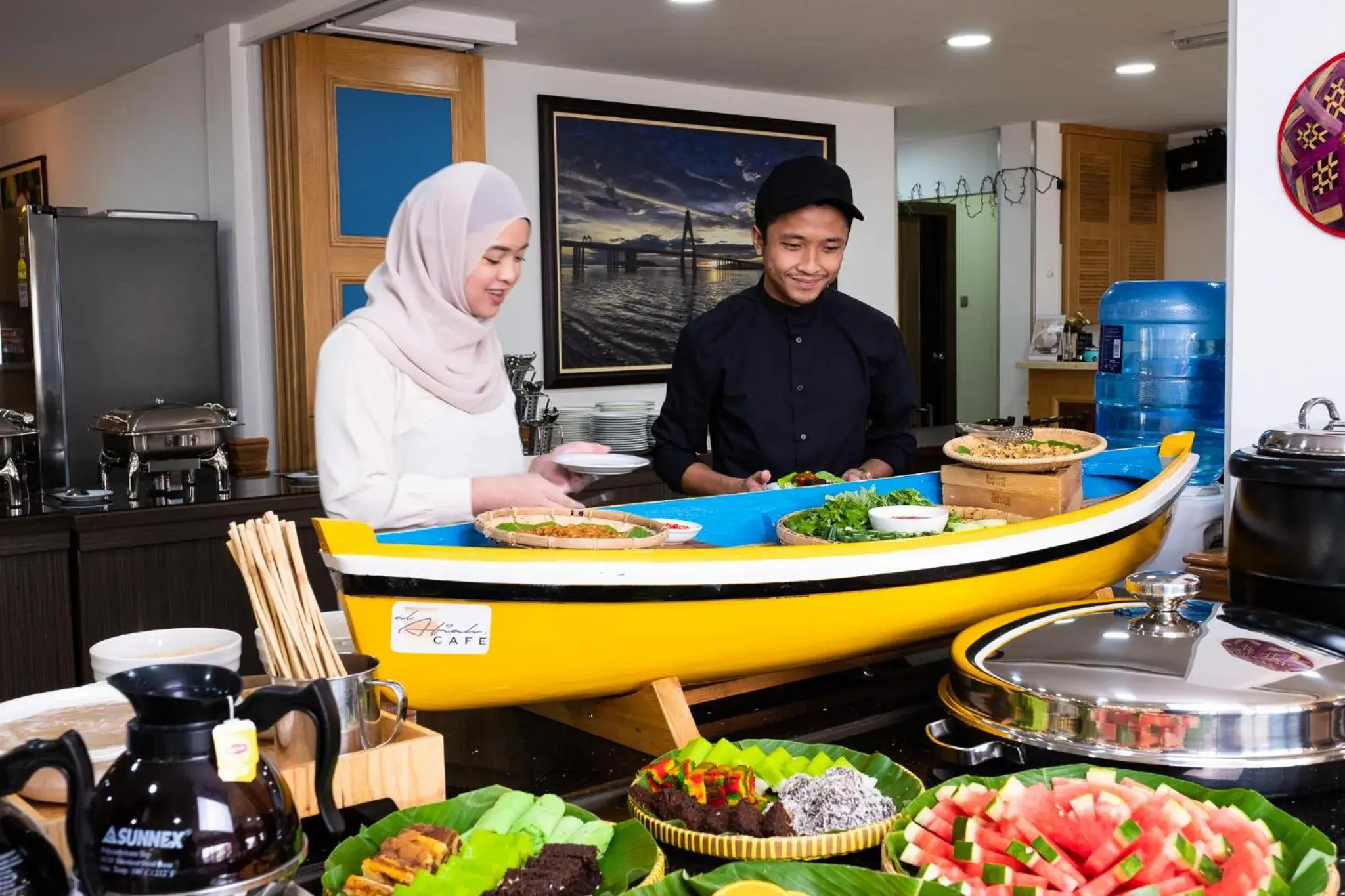 Restaurant/places to eat in Al Afiah Hotel Restaurant/places to eat in Al Afiah Hotel