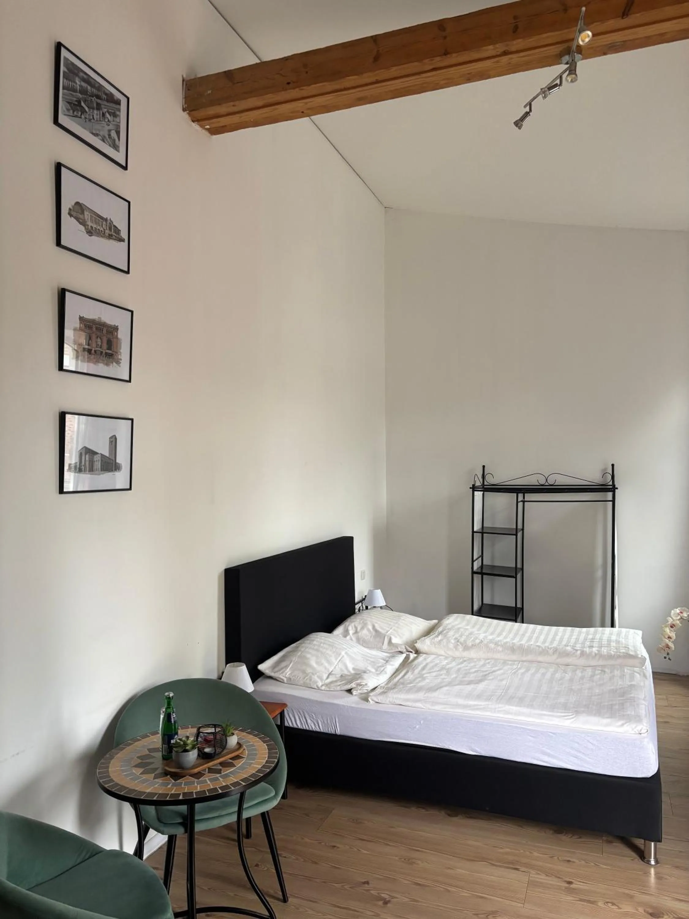 Bed in Historisches Hotel Wildeshauser Bahnhof