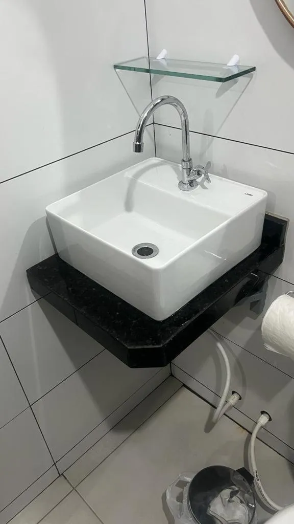 Bathroom in Hotel Val-de-Cans Aeroporto