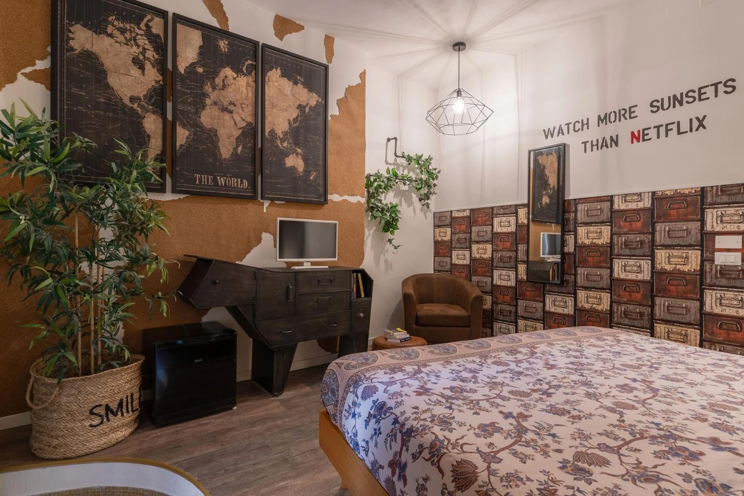 Bedroom, Bed in Coderooms