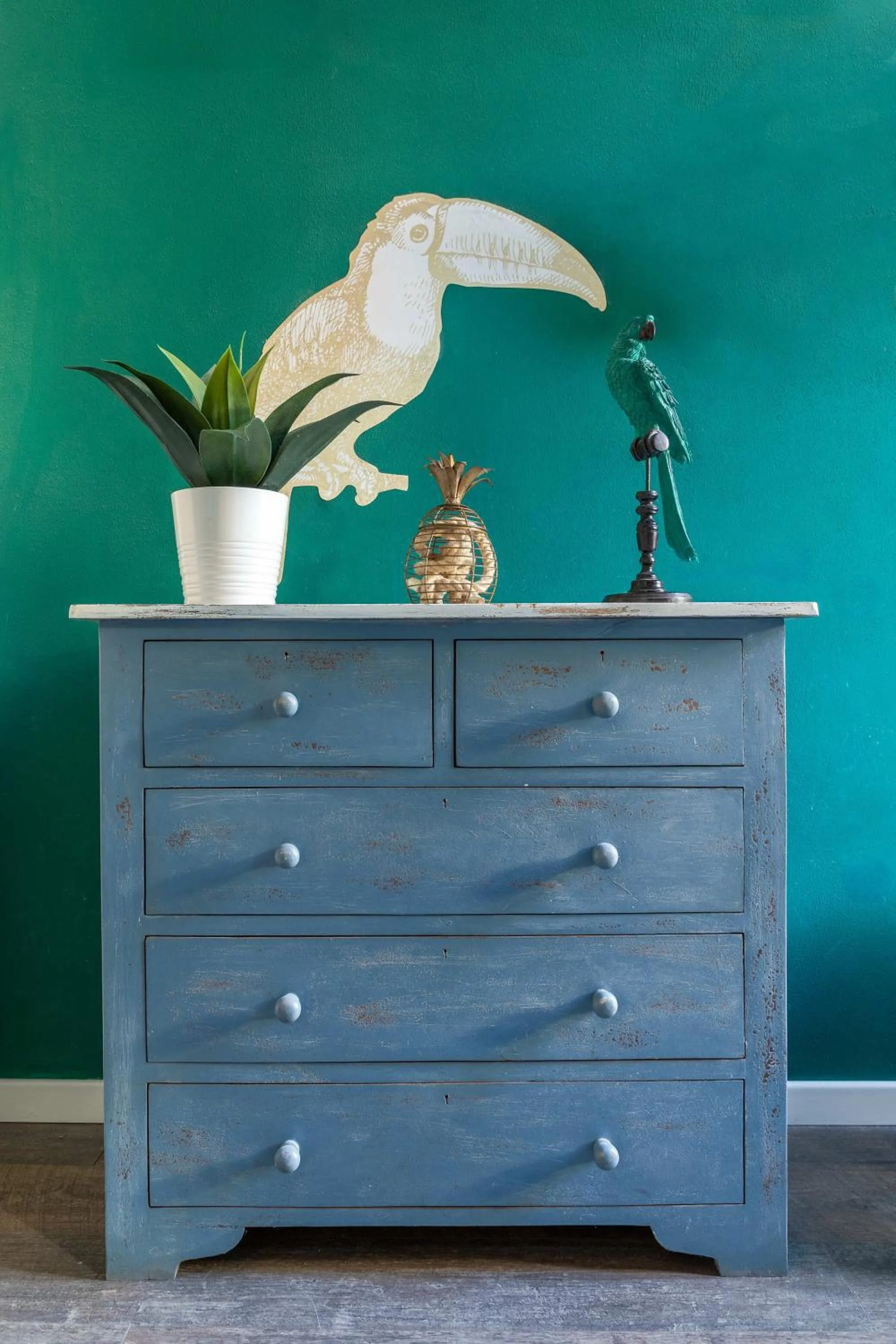 Decorative detail in Coderooms