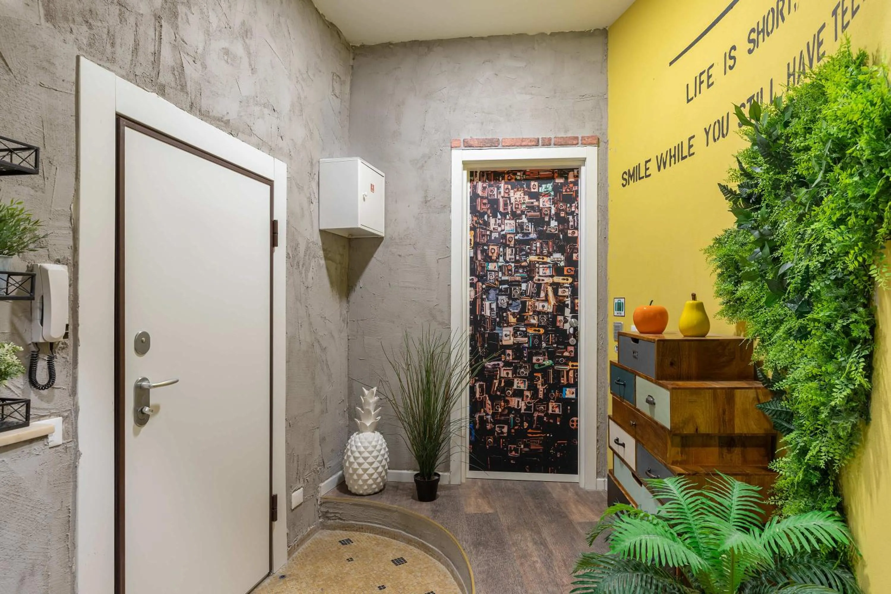 View (from property/room) in Coderooms