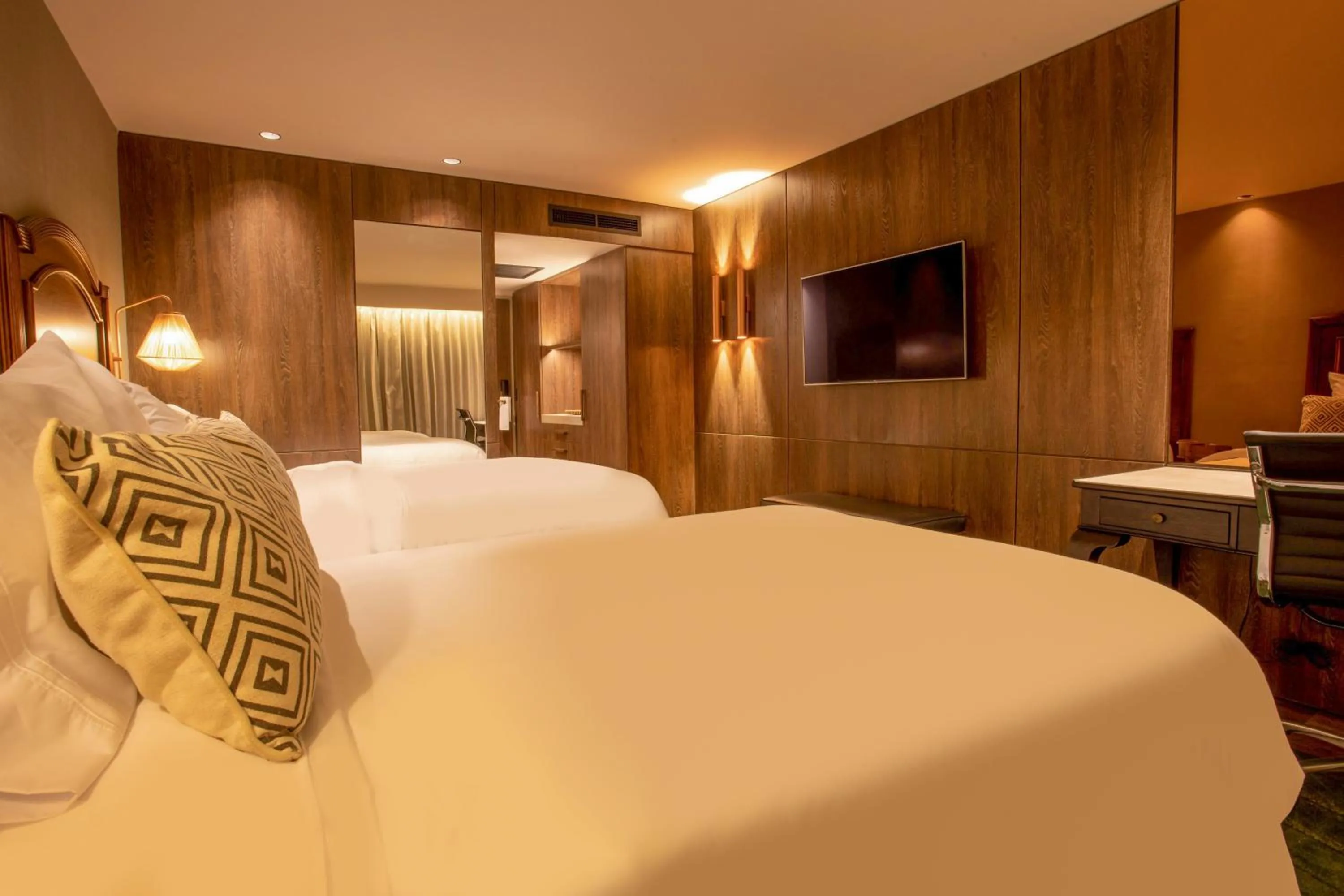 Bedroom, Bed in InterContinental Medellin - Movich by IHG