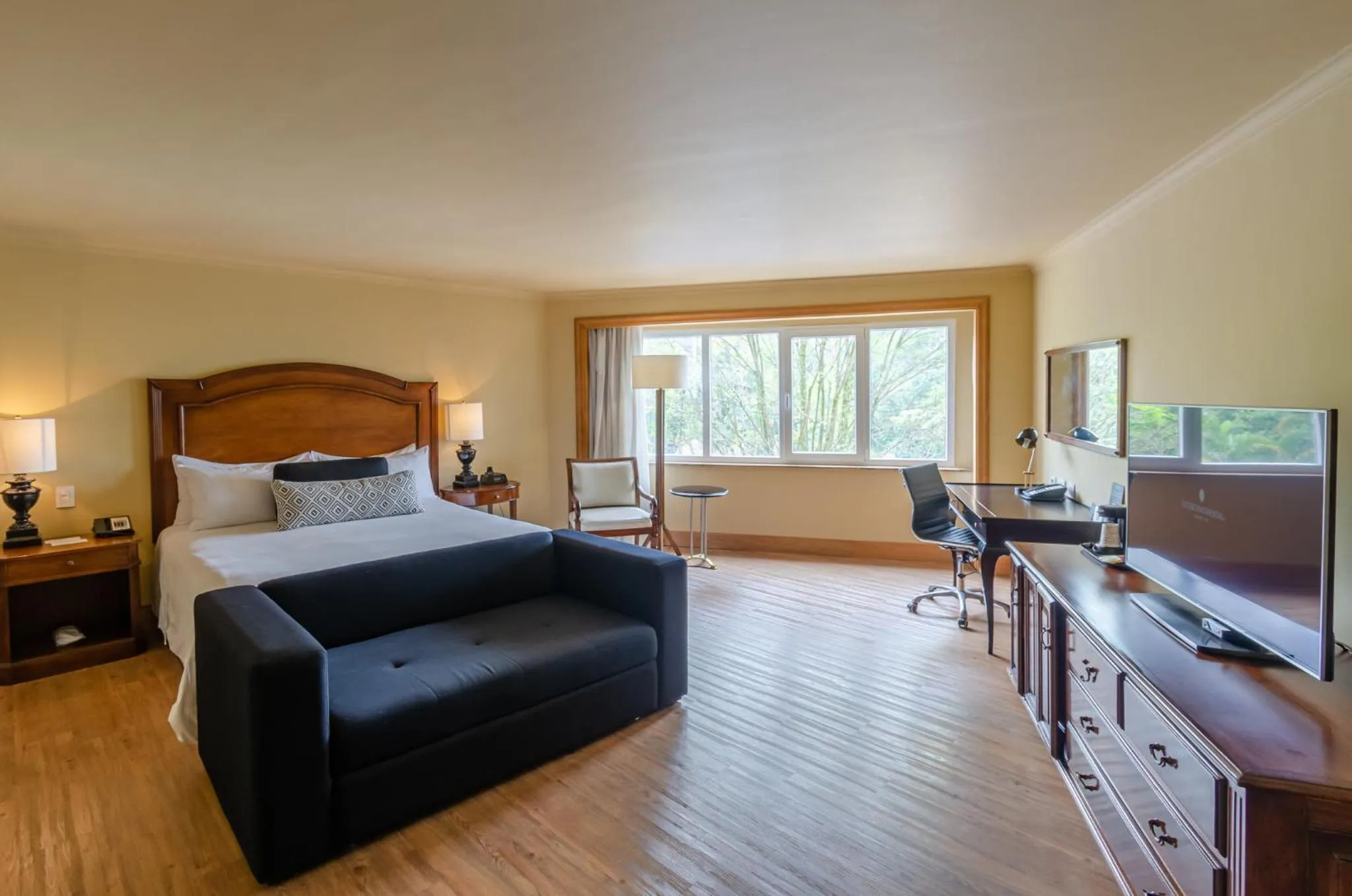 Photo of the whole room, Bed in InterContinental Medellin - Movich by IHG