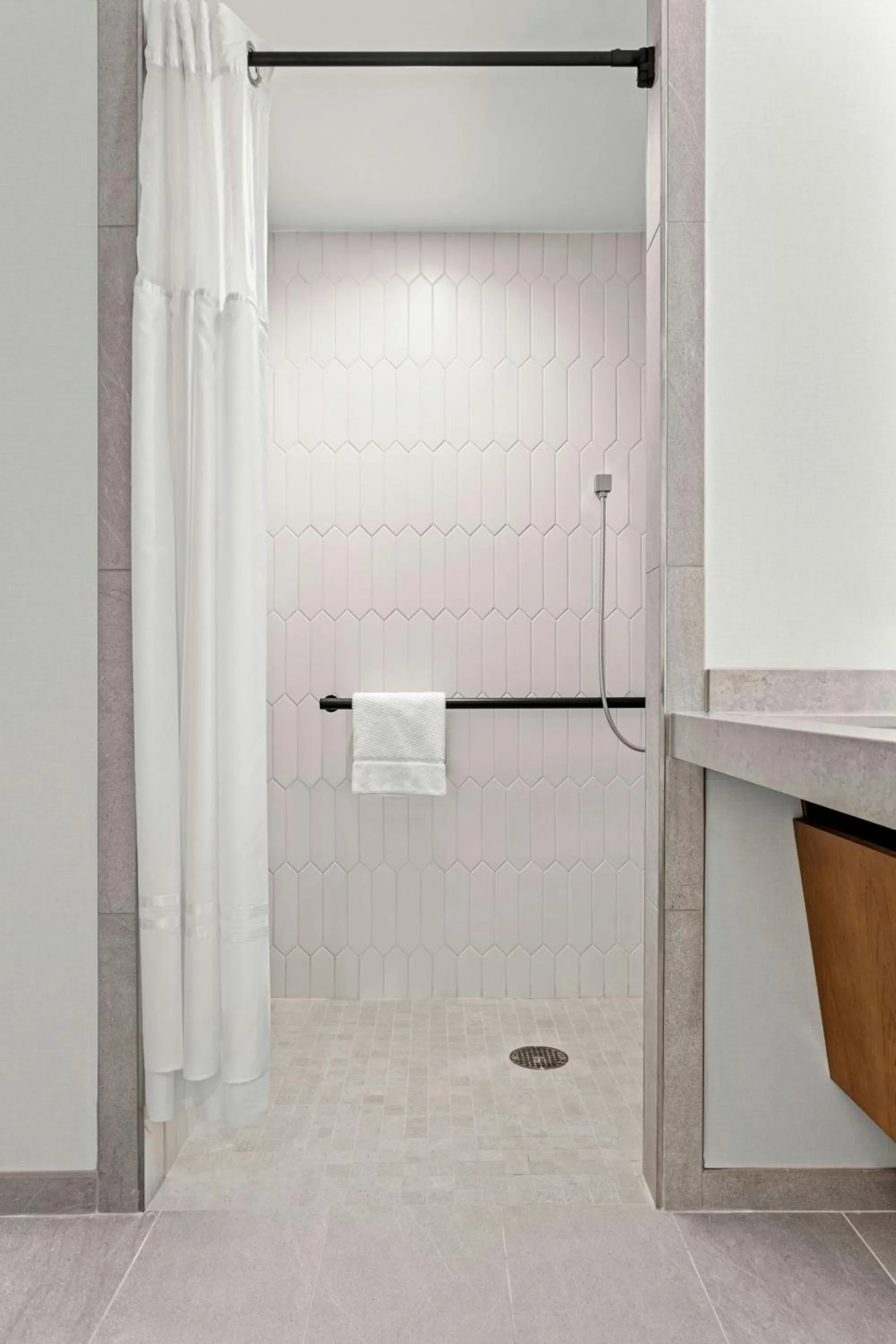 Bathroom in Marina del Rey Marriott