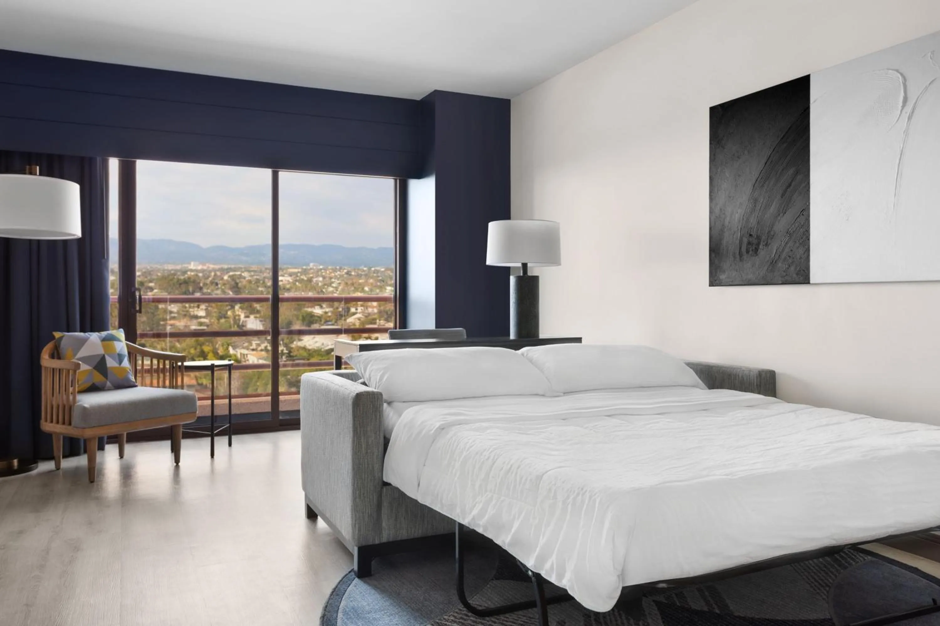 Bedroom, Bed in Marina del Rey Marriott