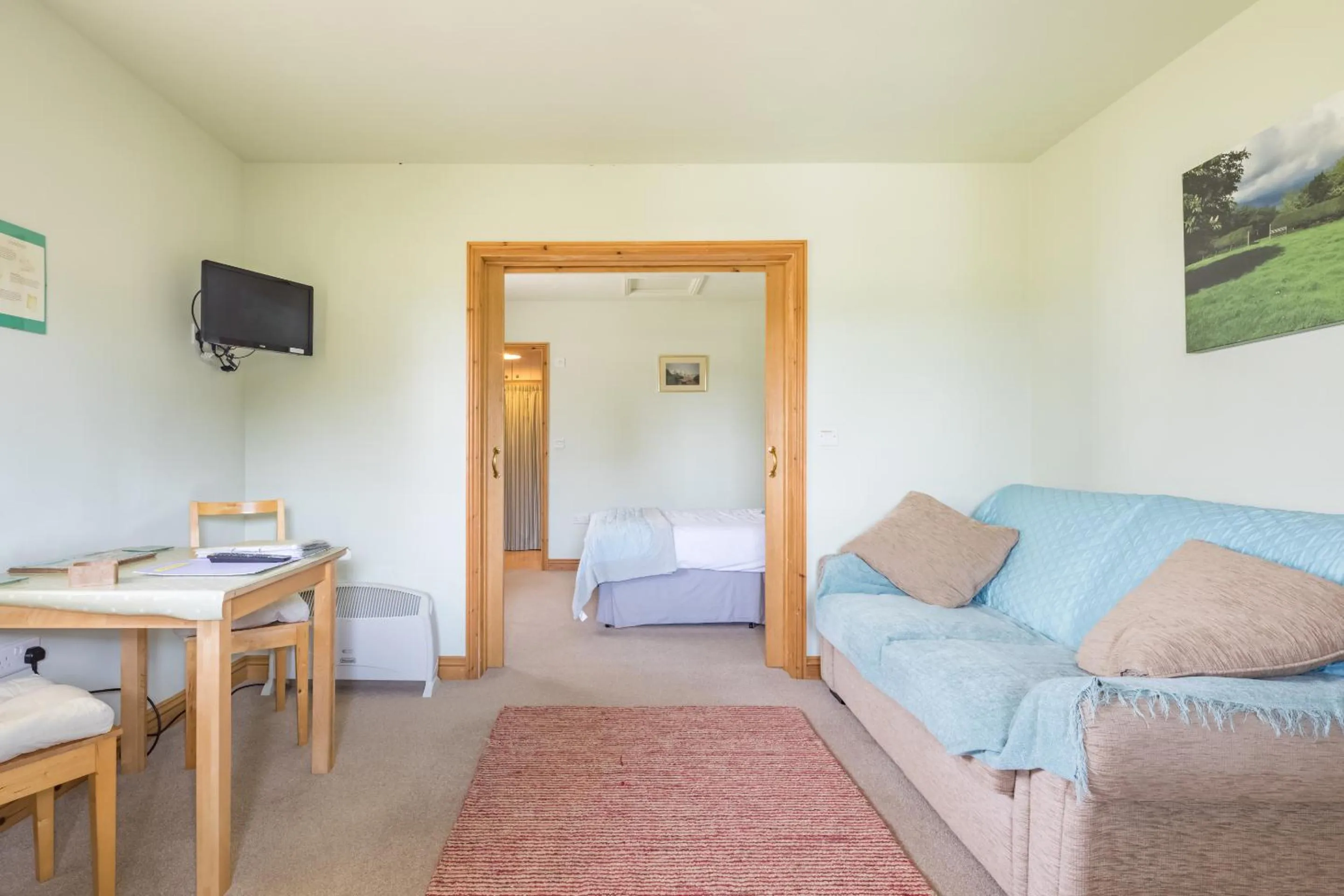 Dining area in Kenilworth Garden Accomodation