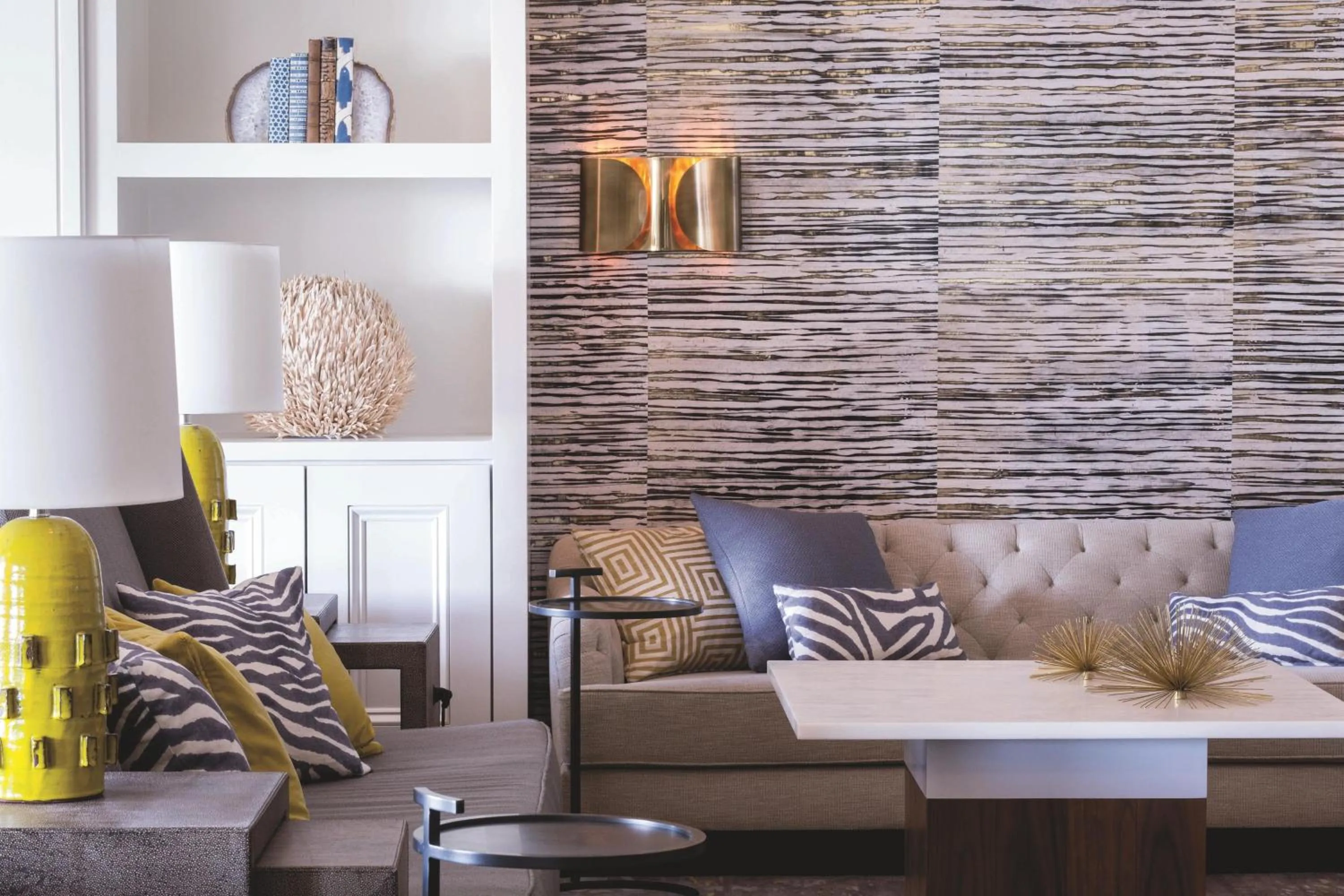 Lounge or bar in The Ritz-Carlton, Marina del Rey