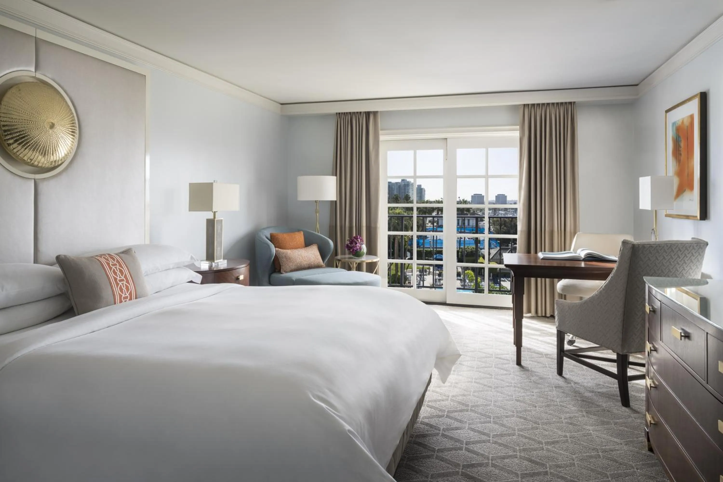 Bedroom, Bed in The Ritz-Carlton, Marina del Rey