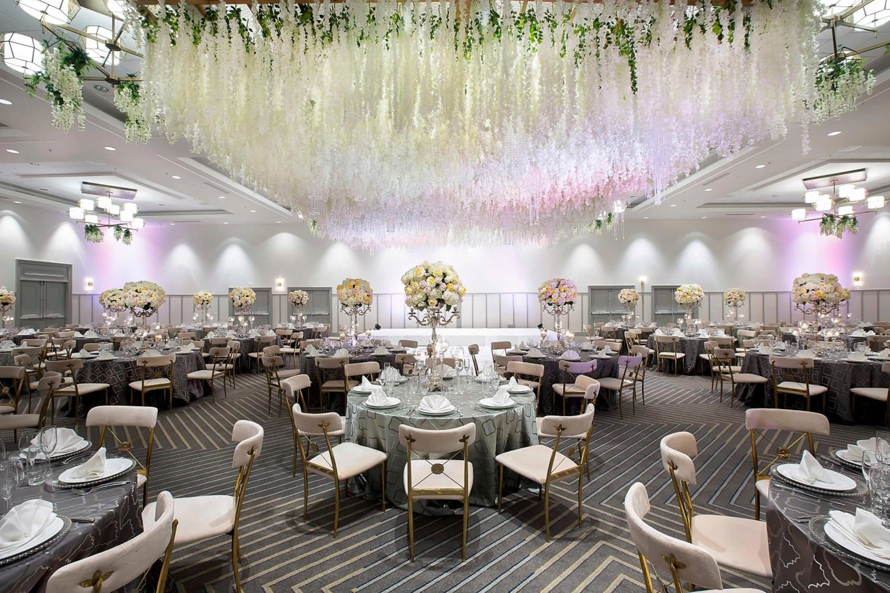 Lobby or reception in Westdrift Manhattan Beach, Autograph Collection