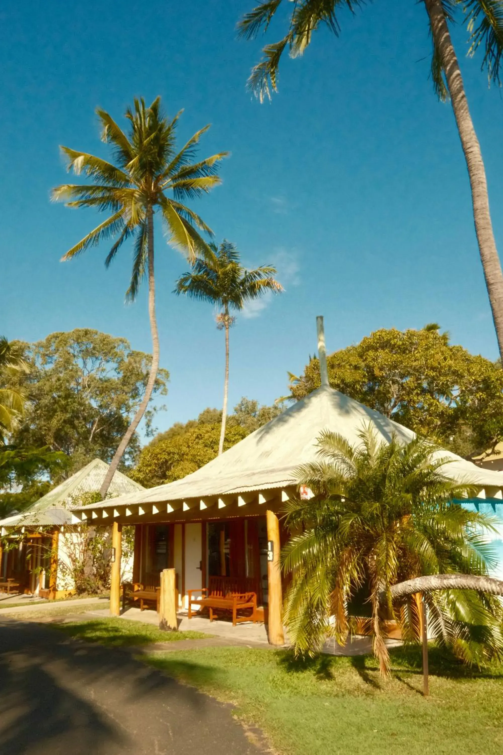 8 Share Ensuite Space in Nomads Airlie Beach 8 Share Ensuite Space in Nomads Airlie Beach