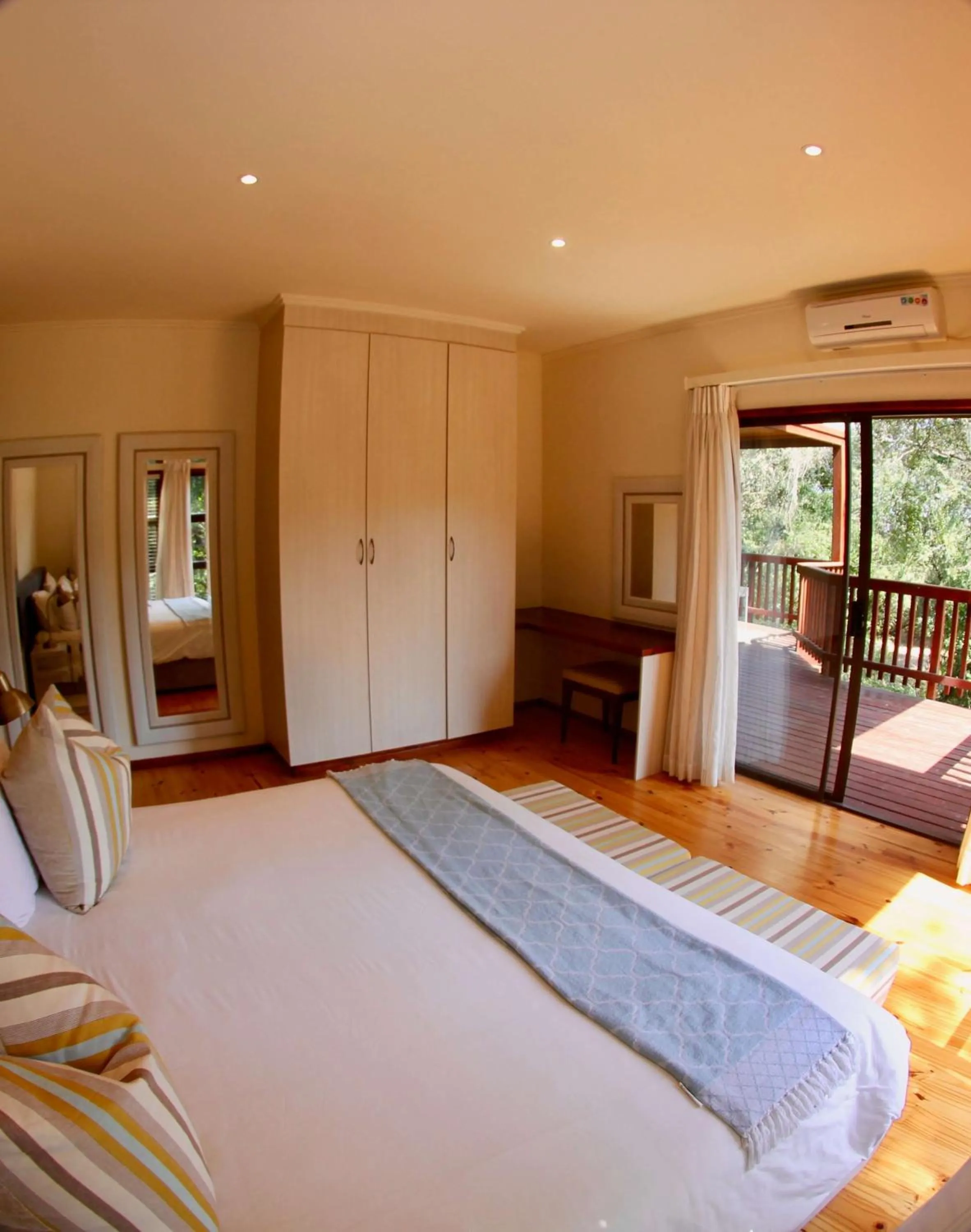 Golden Beach Village