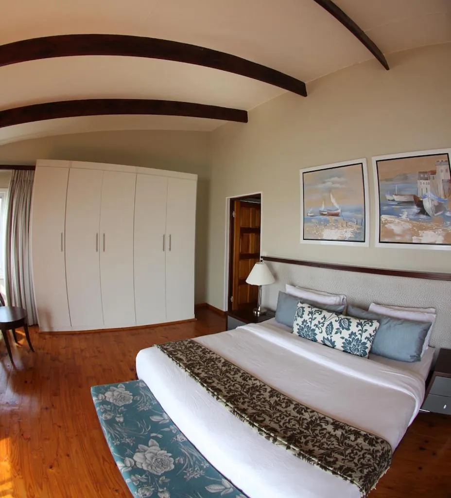 Golden Beach Village