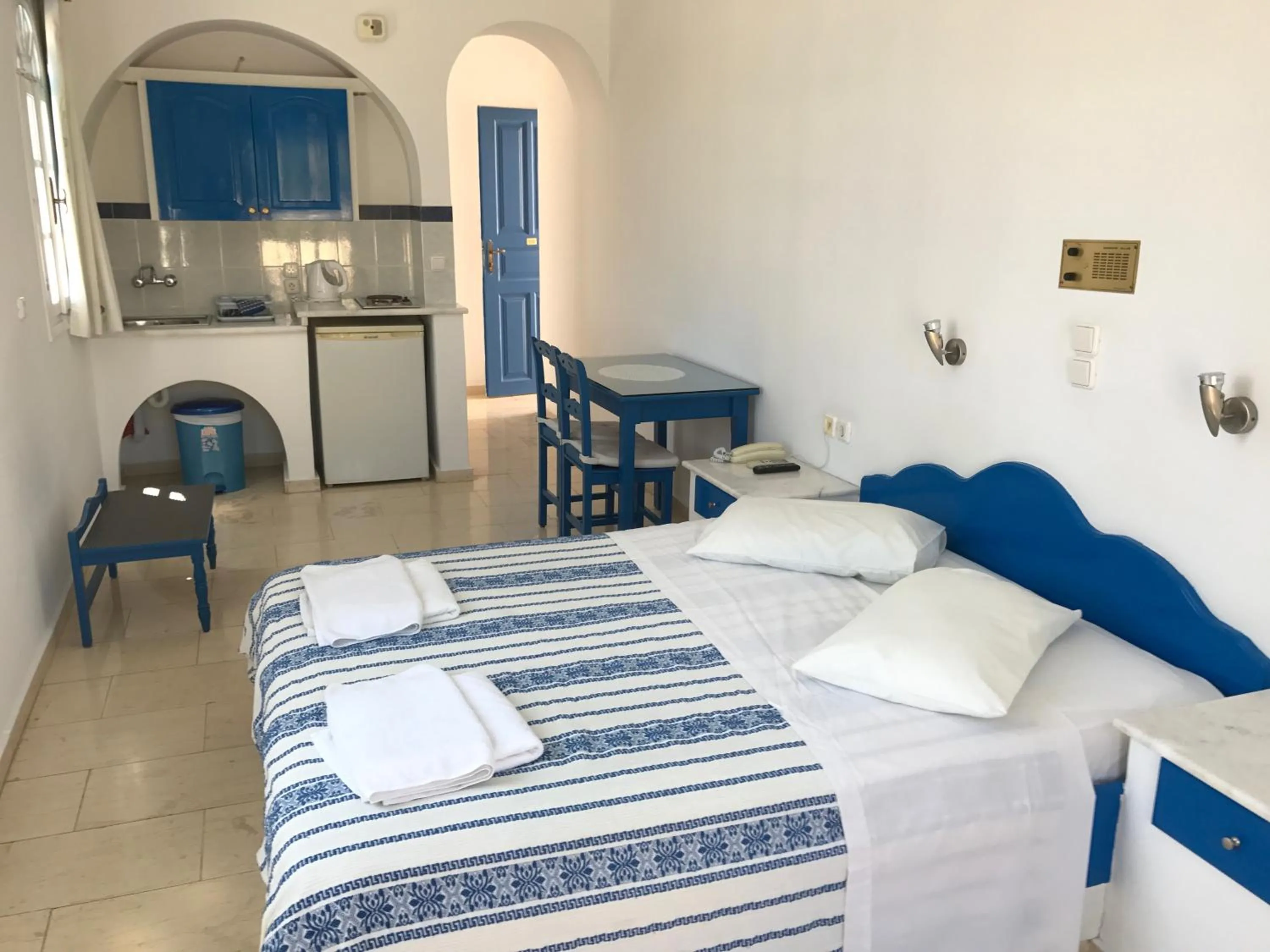 Bed in Dioskouri Art Villas