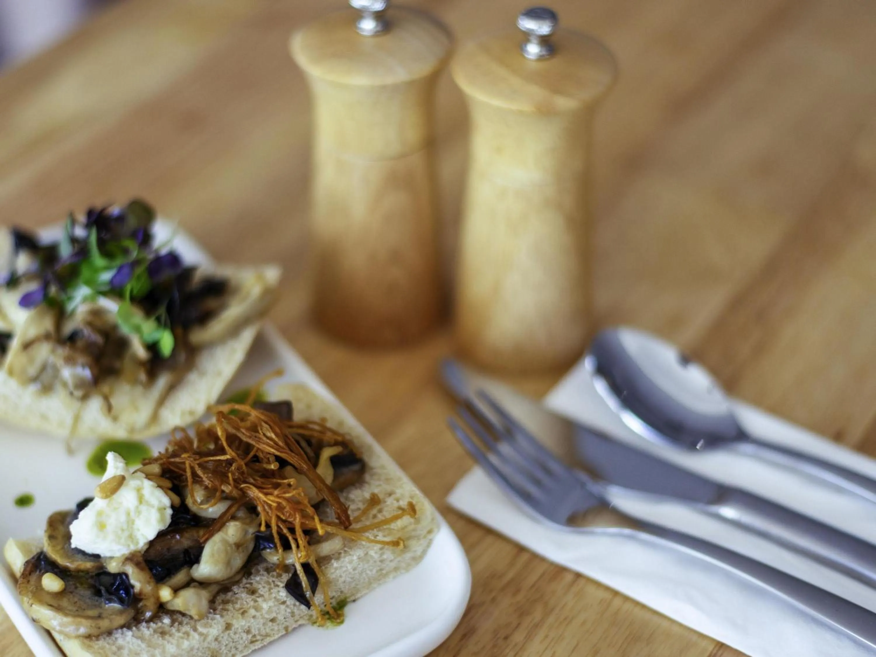 Restaurant/places to eat in ibis Styles Mt Isa Verona