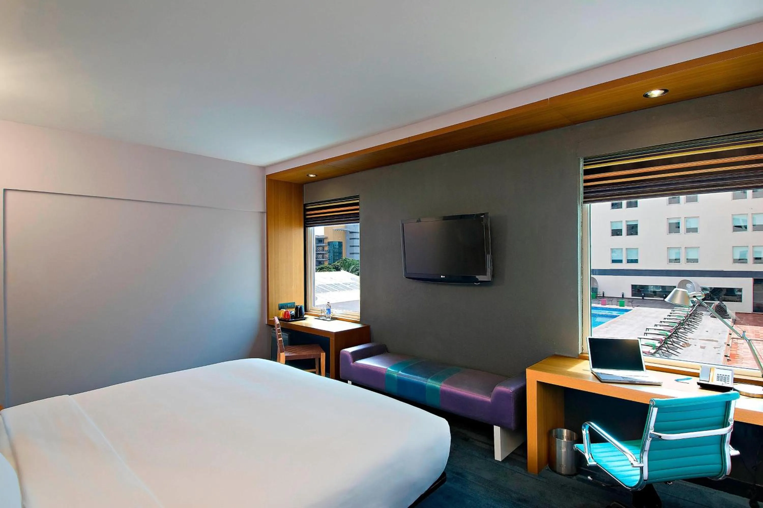 Photo of the whole room, Bed in Aloft Bengaluru Whitefield