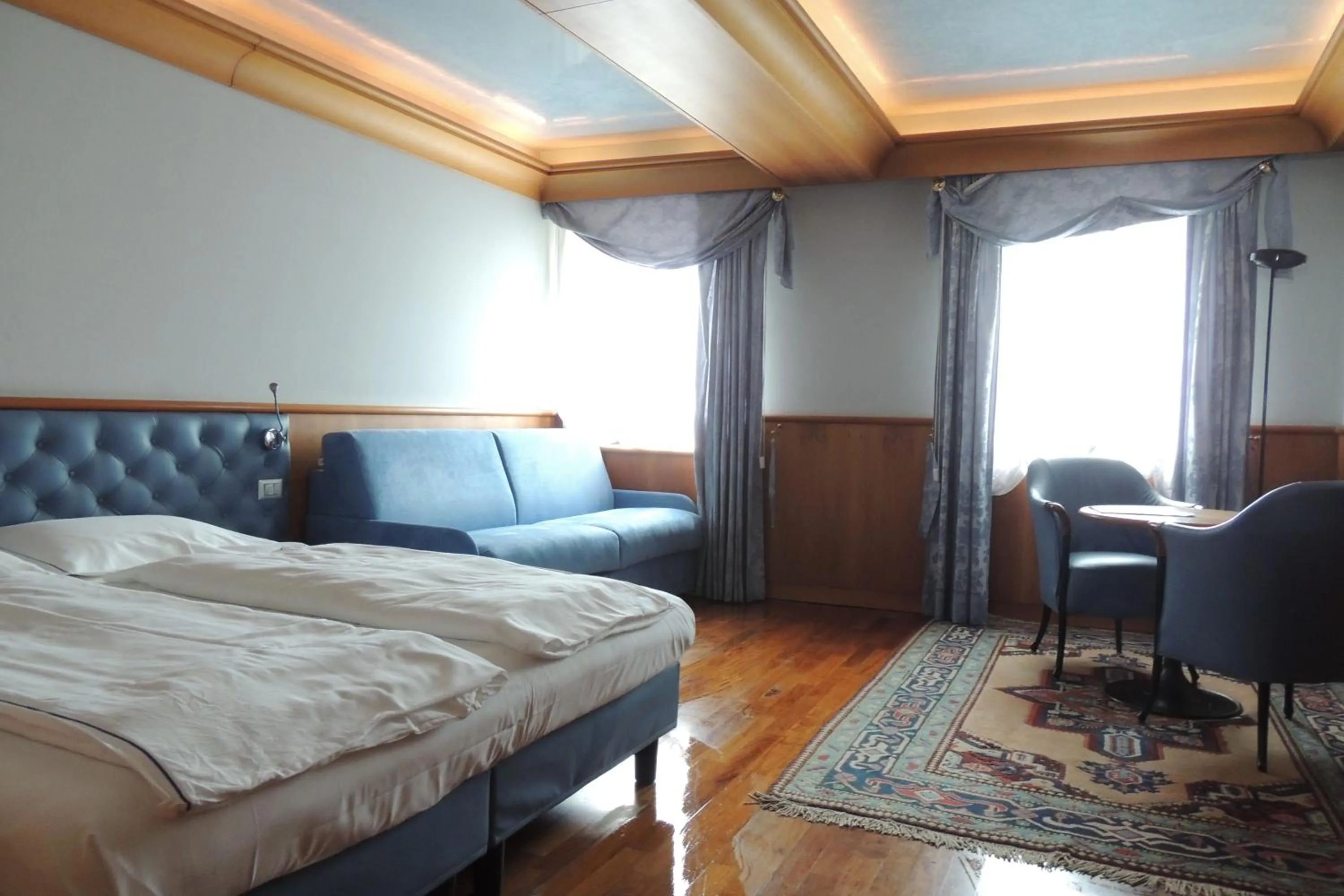 Bed in Grand Hotel Astoria