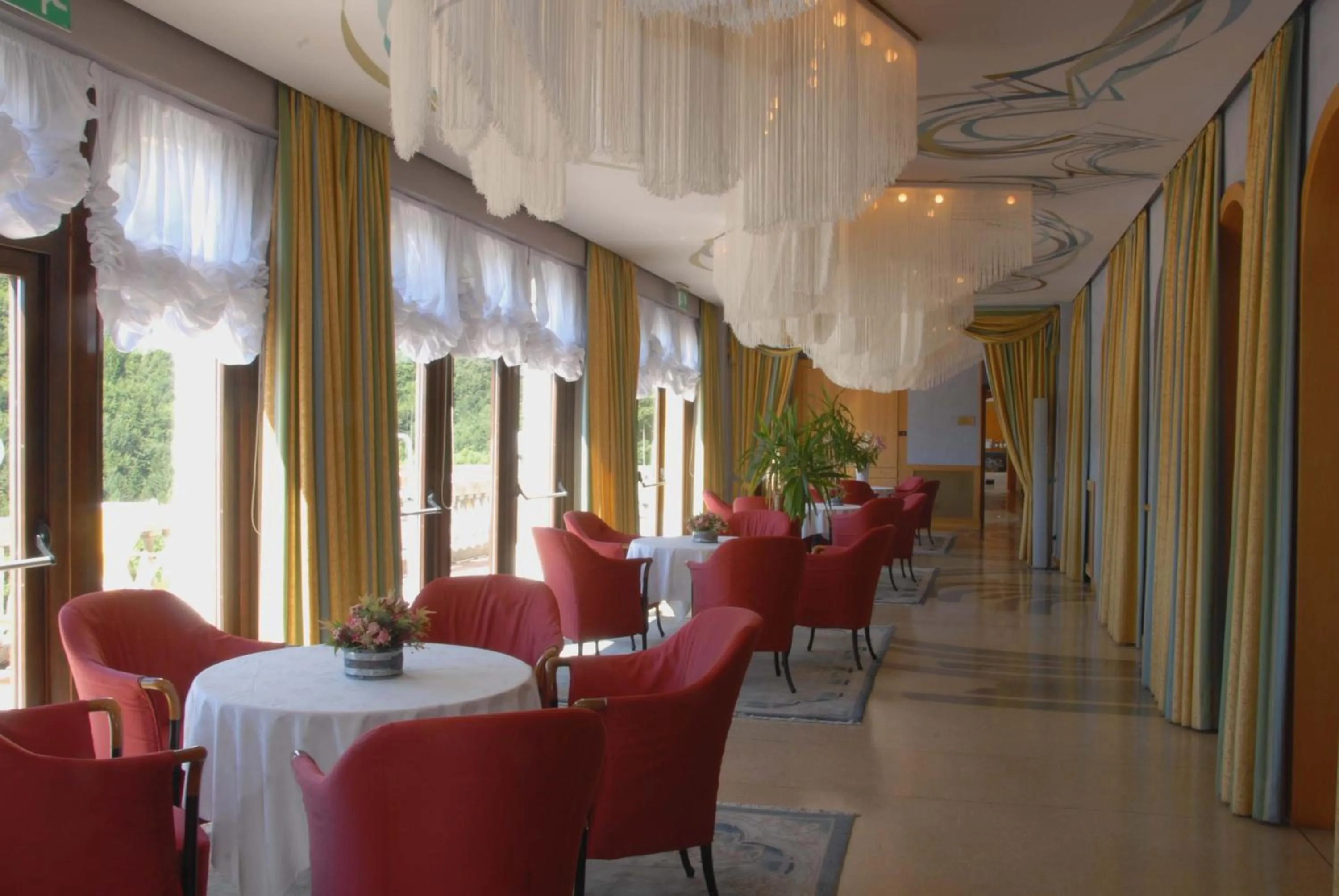 Lounge or bar in Grand Hotel Astoria