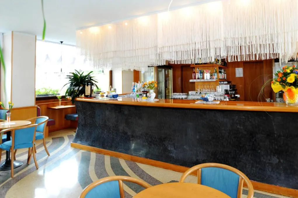 Lounge or bar in Grand Hotel Astoria