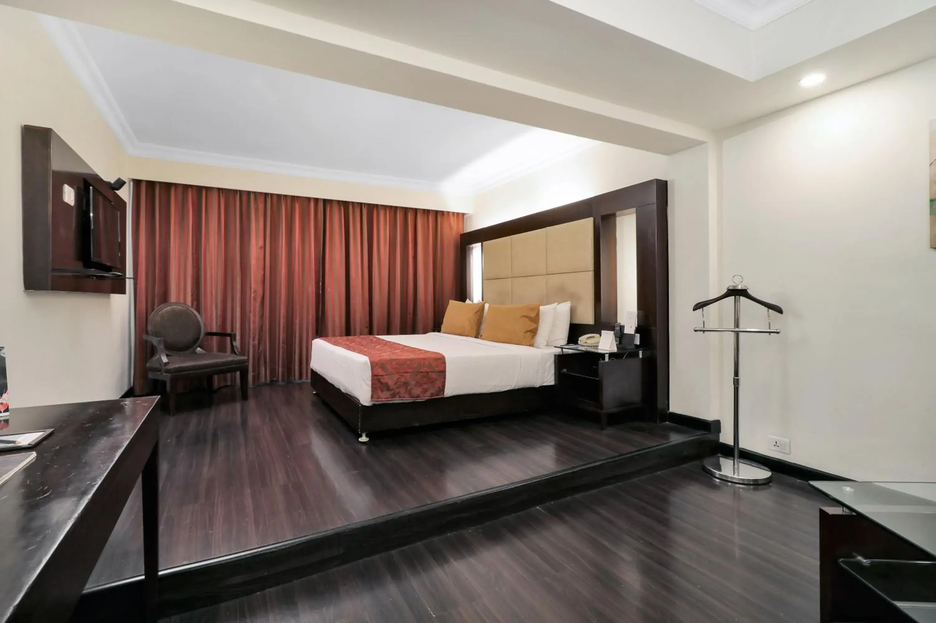 Bedroom in Fortune Park Panchwati, Kolkata - Member ITC Hotels' Group Bedroom in Fortune Park Panchwati, Kolkata - Member ITC Hotels' Group