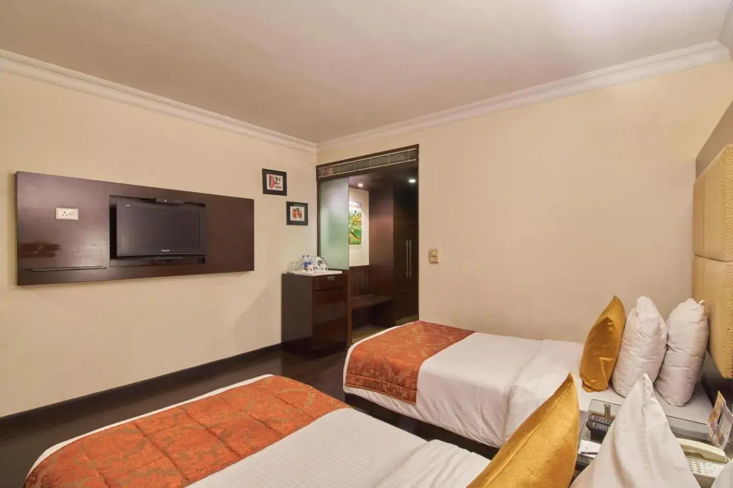 Bed in Fortune Park Panchwati, Kolkata - Member ITC Hotels' Group Bed in Fortune Park Panchwati, Kolkata - Member ITC Hotels' Group