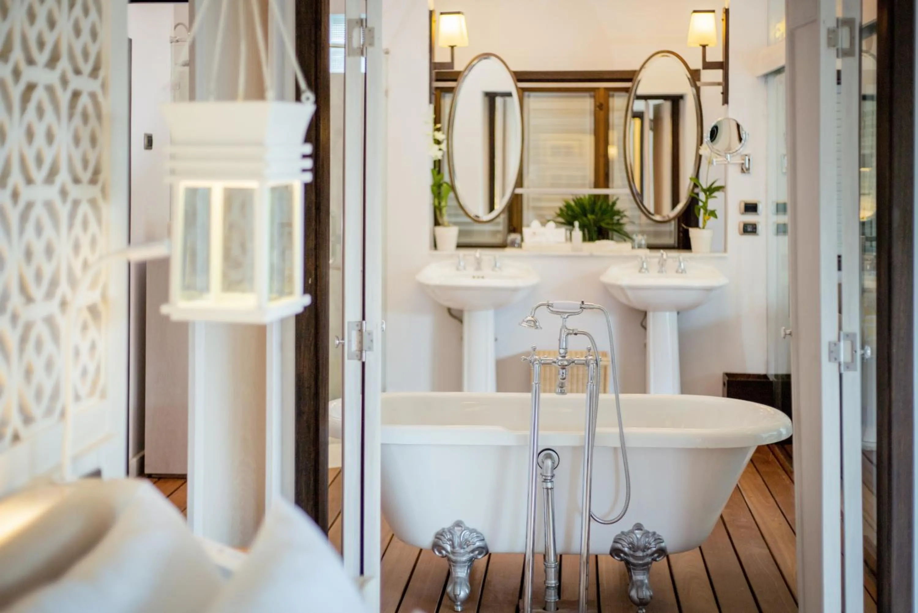 Bath in The Shore At Katathani - Adult Only - SHA Extra Plus