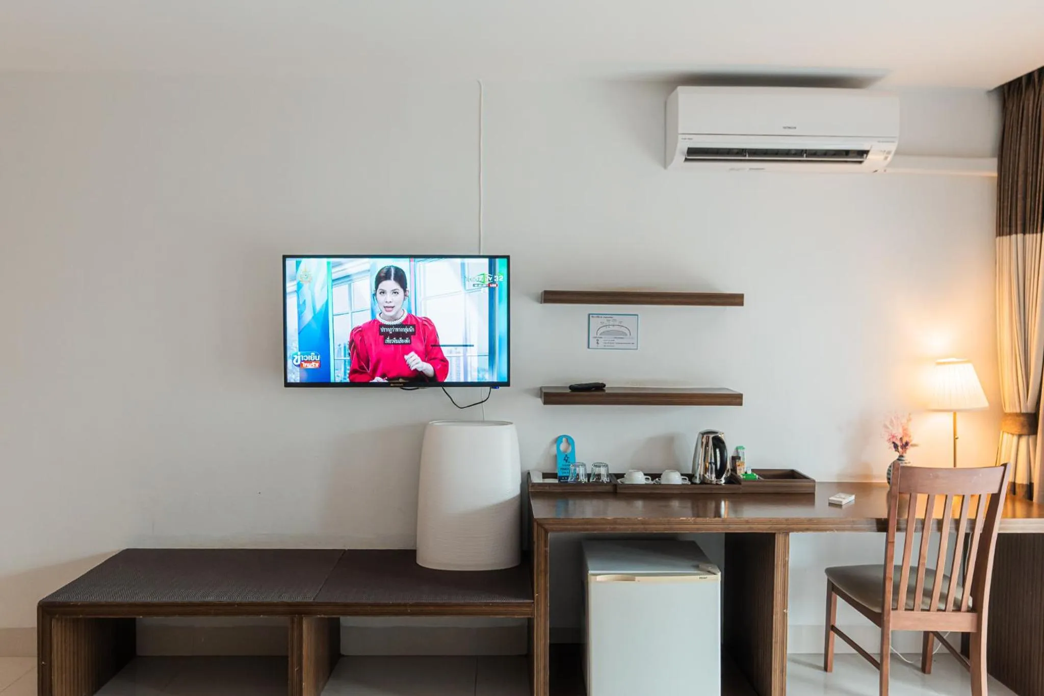 TV and multimedia in Siam Triangle Hotel Chiang Sean