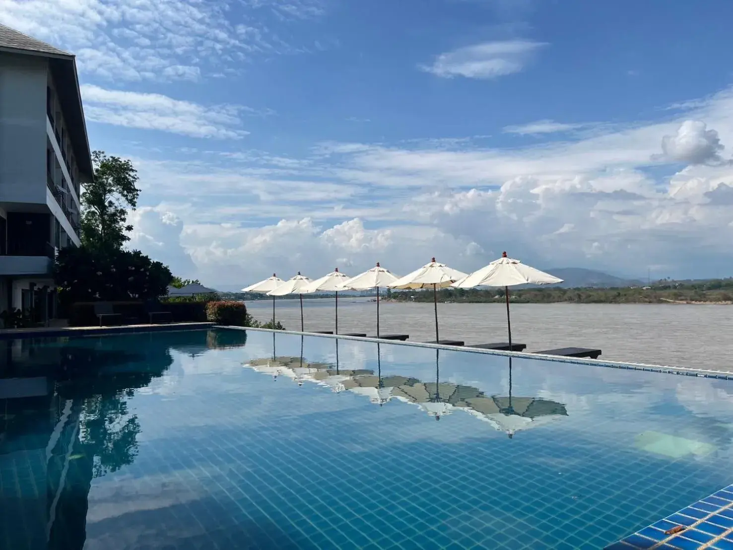 Pool view in Siam Triangle Hotel Chiang Sean Pool view in Siam Triangle Hotel Chiang Sean