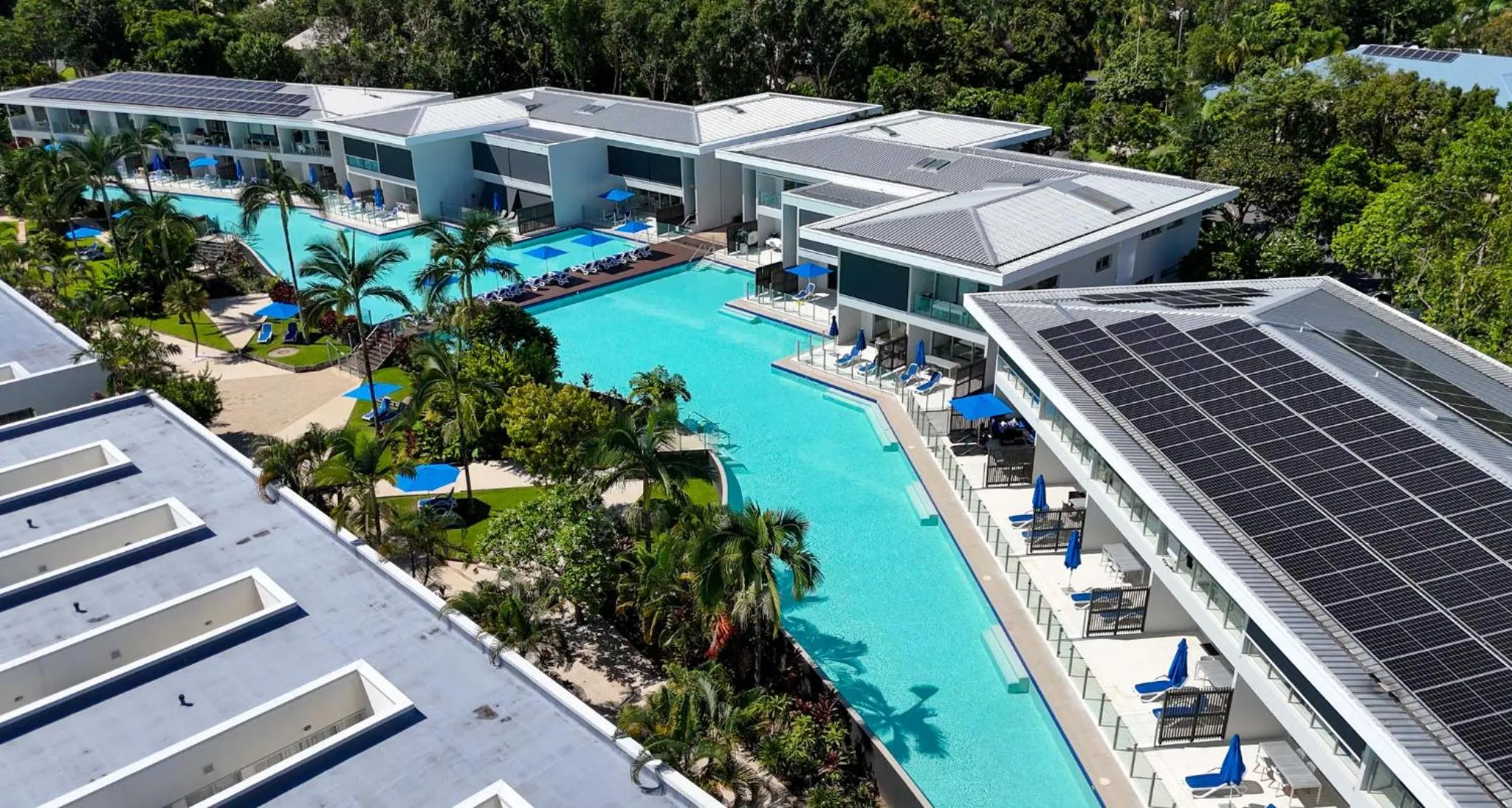 Property building in Pool Resort Port Douglas