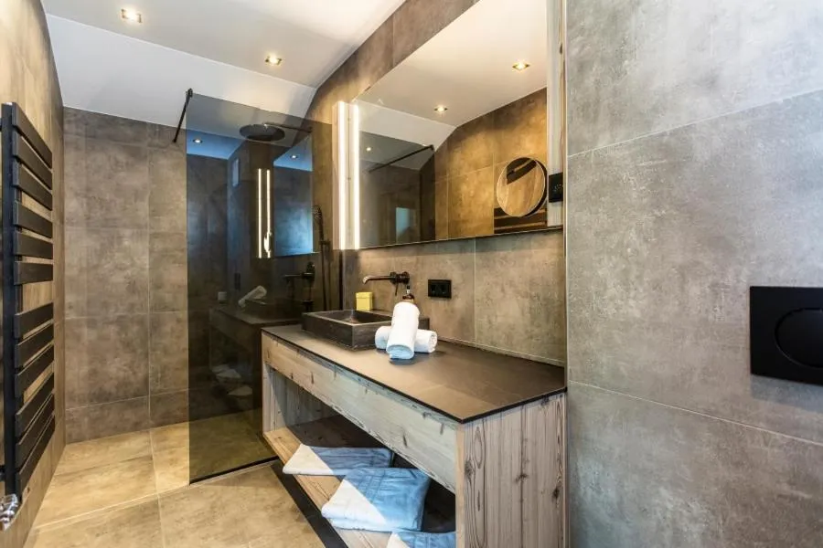 Bathroom in Hotel Schiederhof