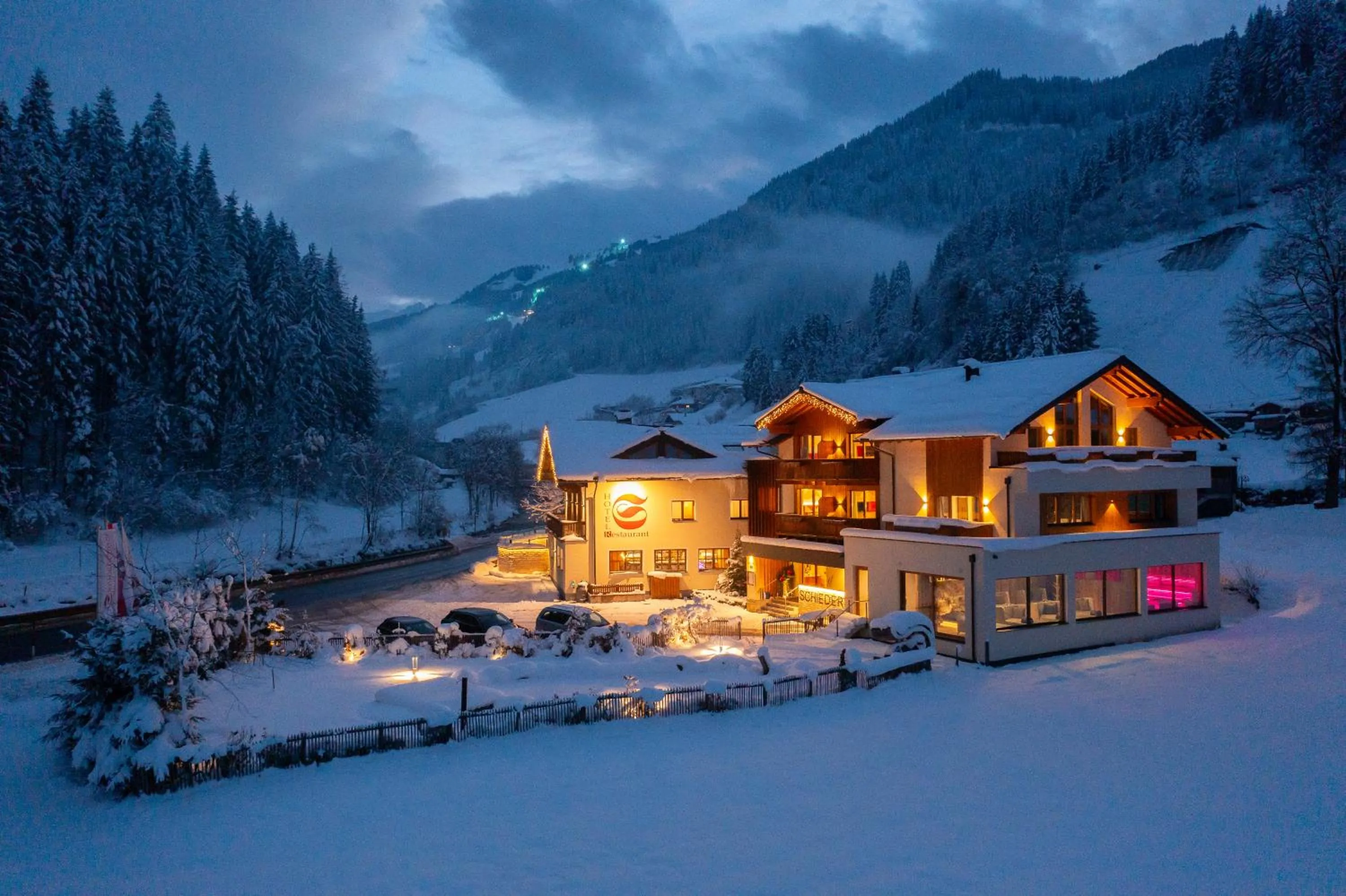 Property building in Hotel Schiederhof